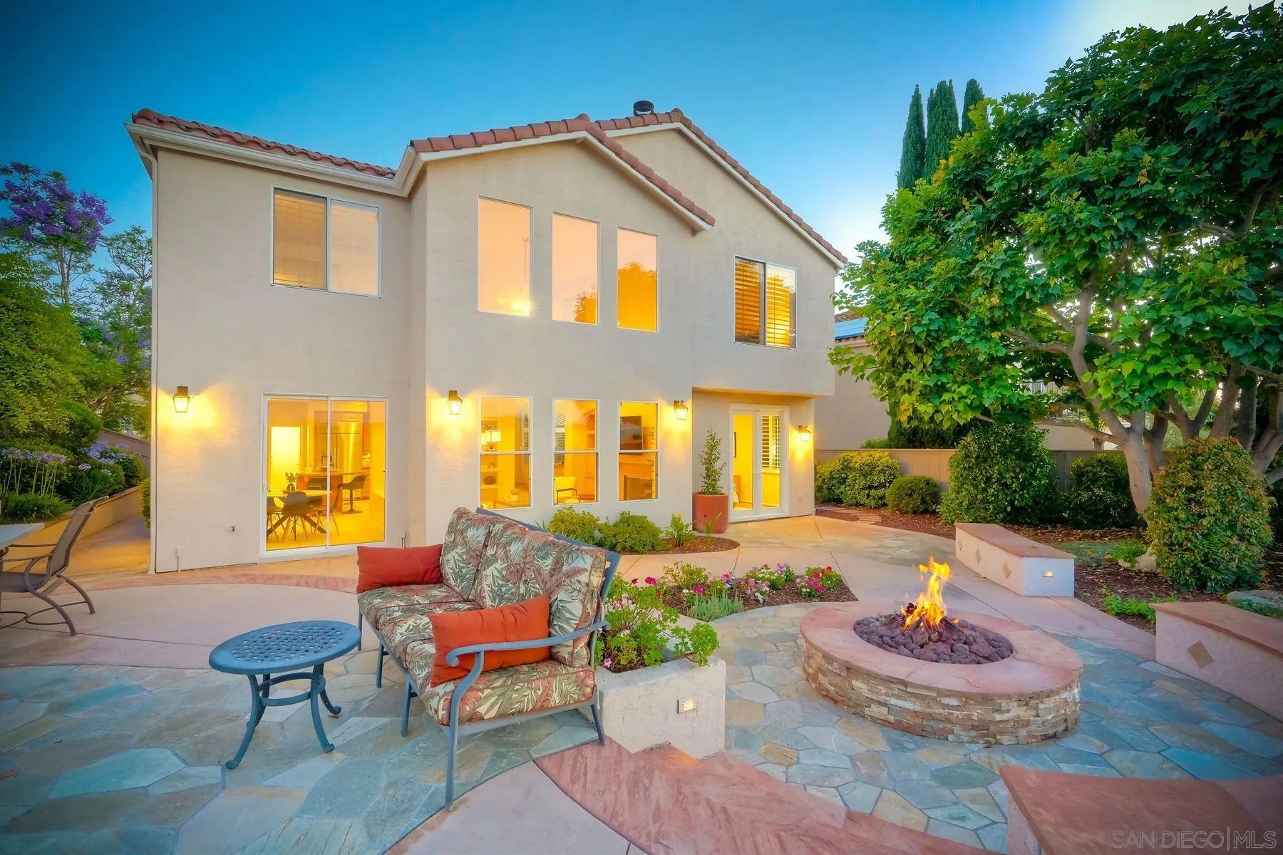 11671 Cypress Canyon Rd