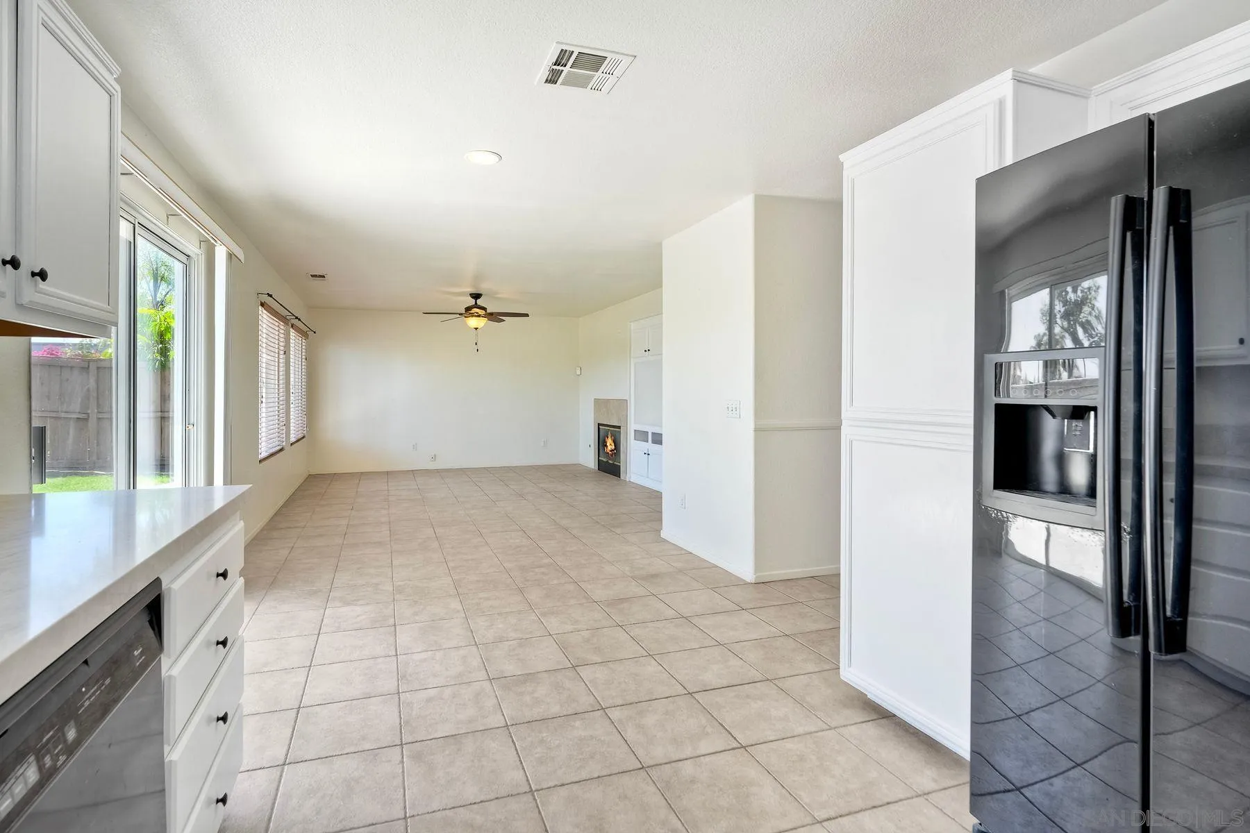 4811 Ventana Way