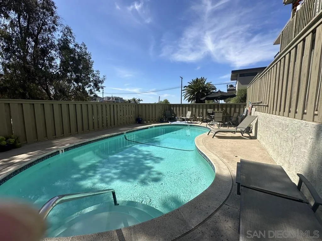 3625 Keating Street # 4 Unit 4