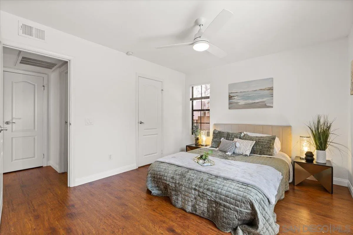 12055 Alta Carmel Ct Unit 185