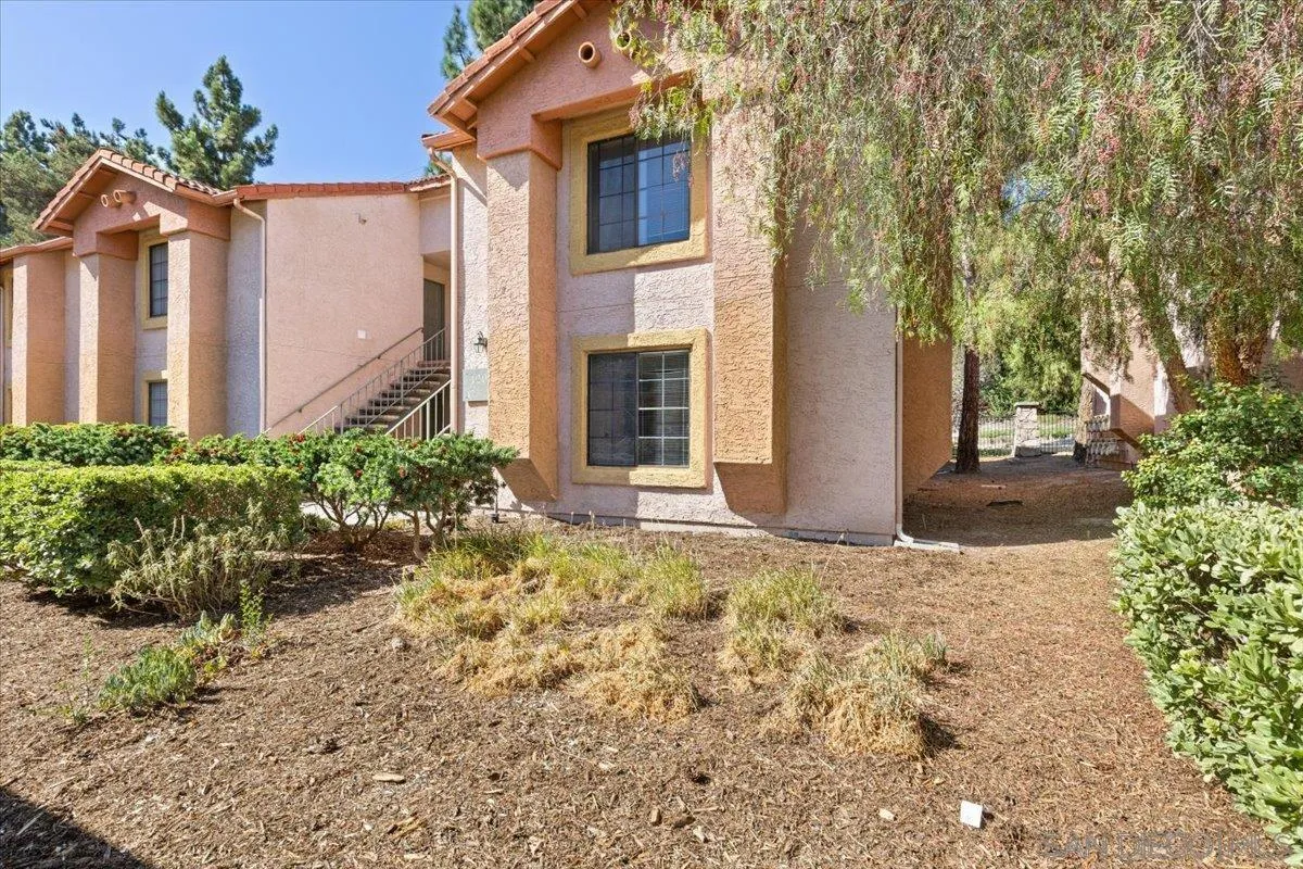 12055 Alta Carmel Ct Unit 185