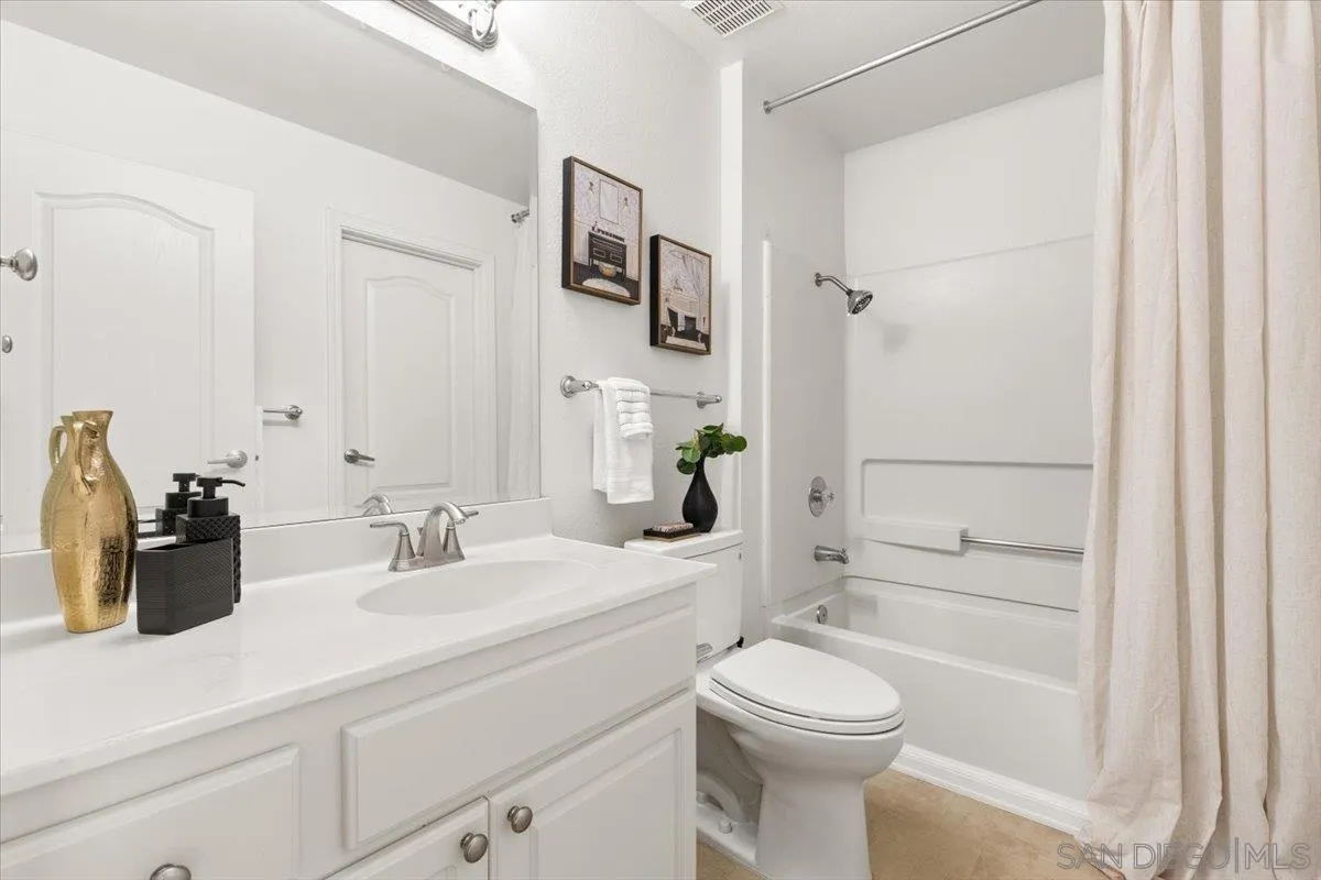 12055 Alta Carmel Ct Unit 185