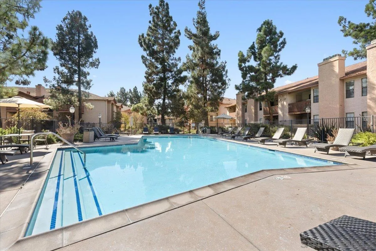 12055 Alta Carmel Ct Unit 185