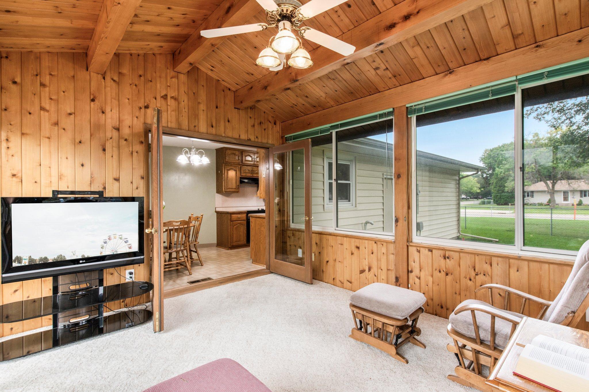 6475 164th Street W