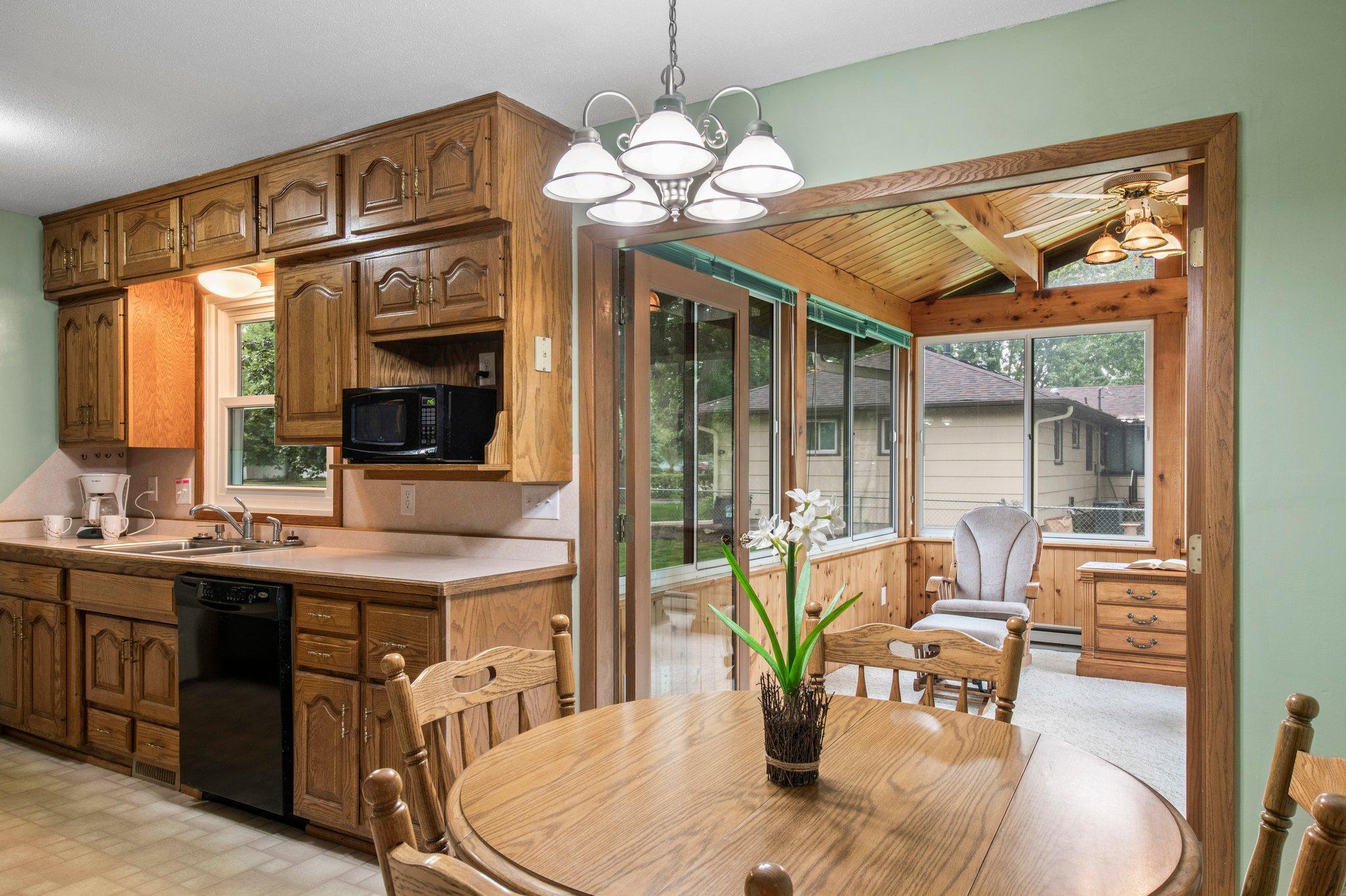 6475 164th Street W