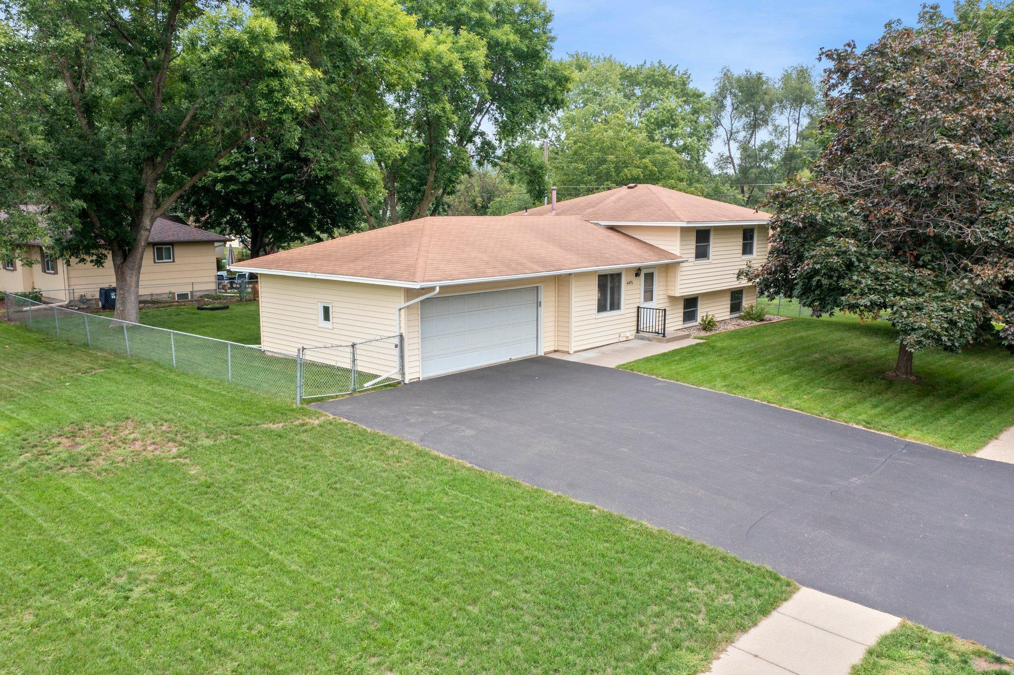 6475 164th Street W