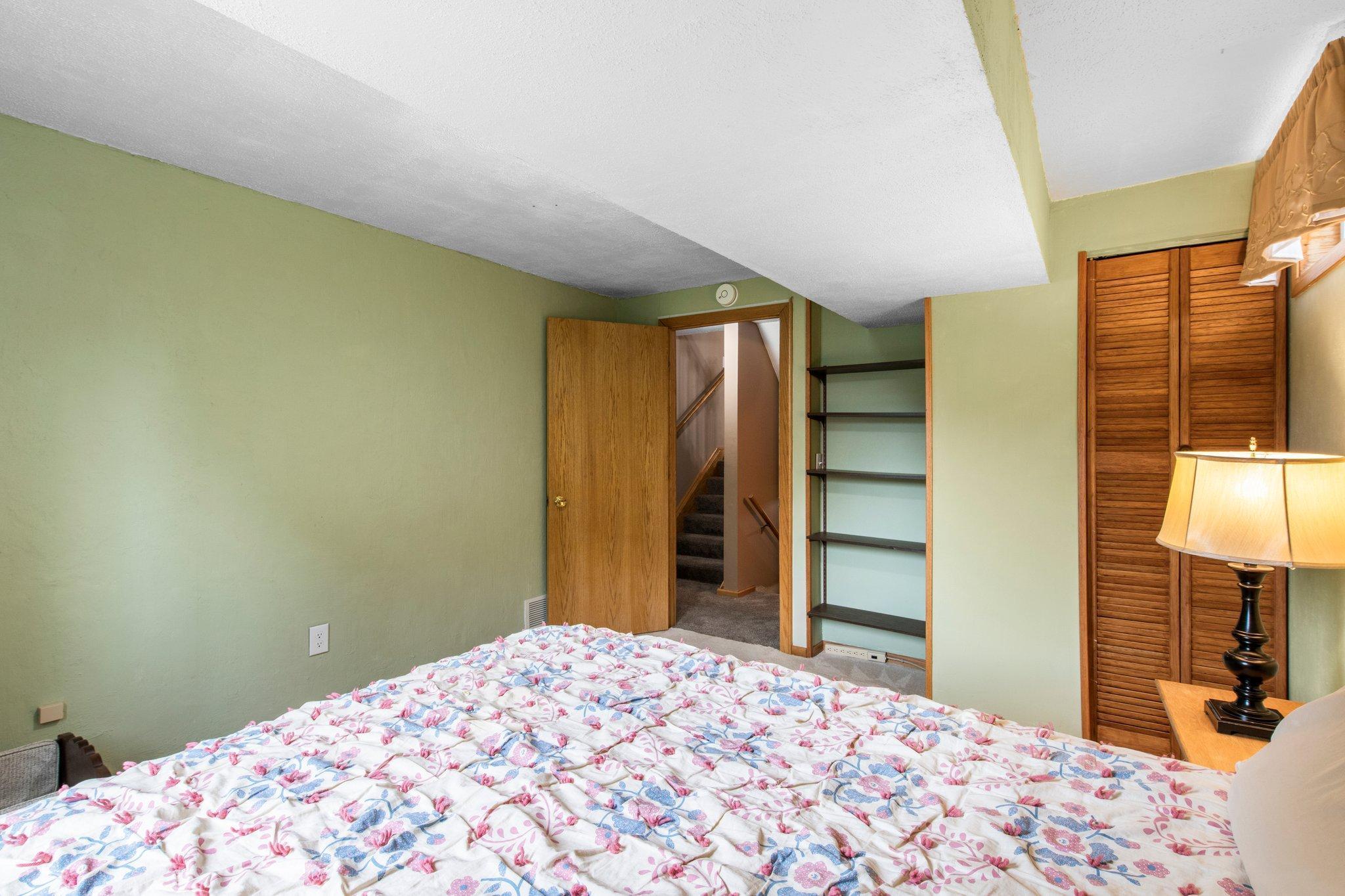 6475 164th Street W