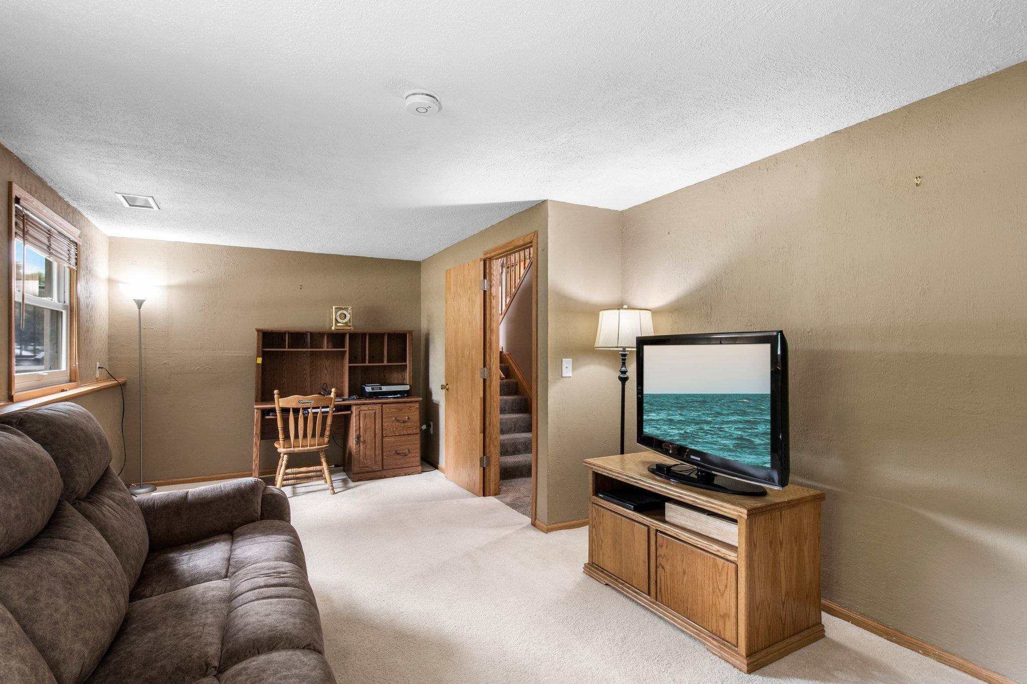 6475 164th Street W