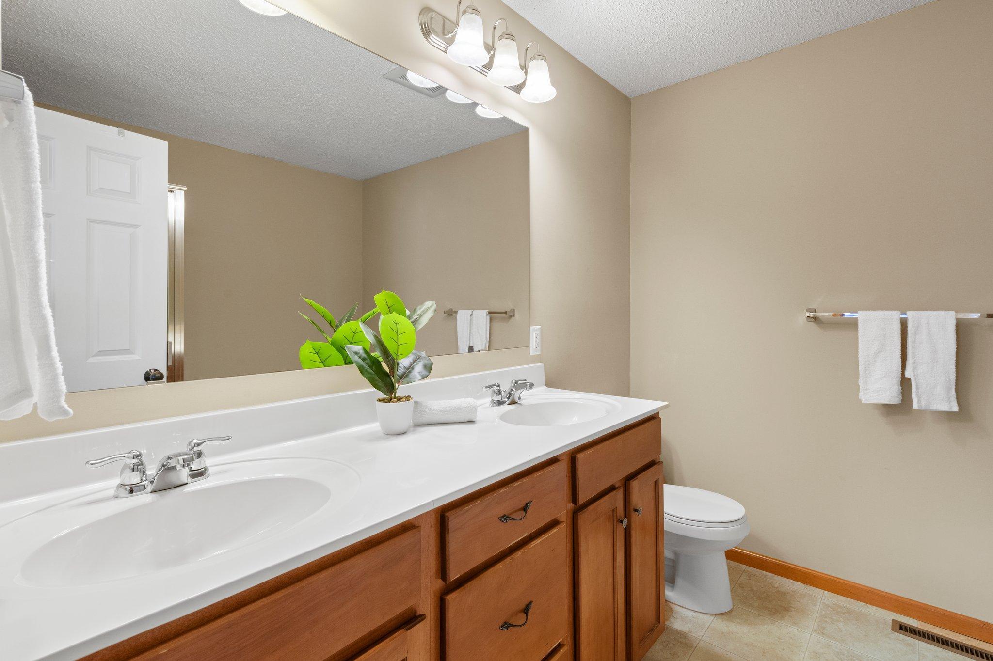 13779 Atwood Avenue Unit: 2004