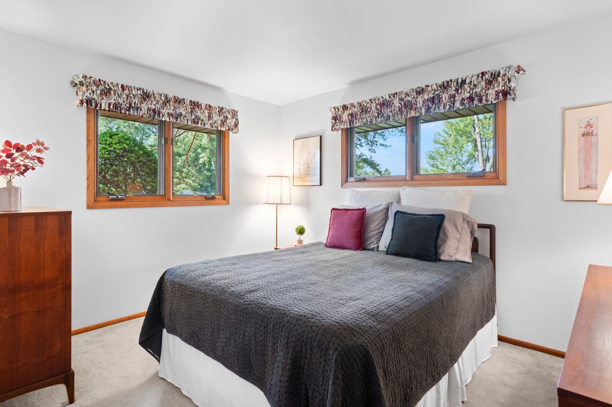2000 W 83rd Street