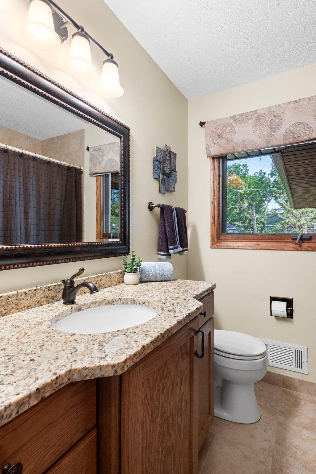 2000 W 83rd Street