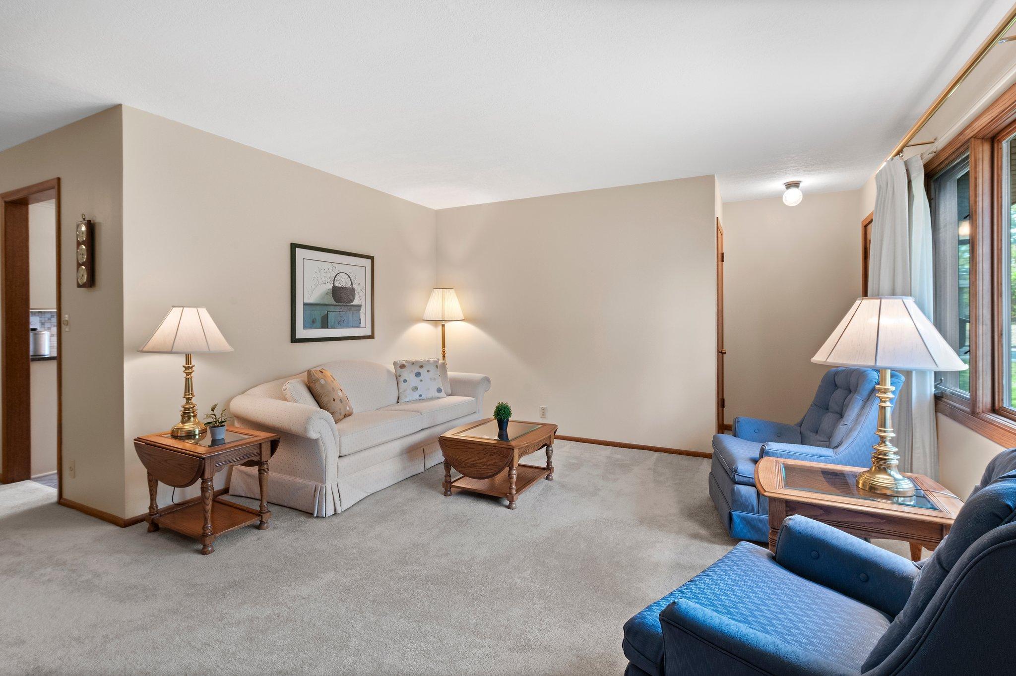 2000 W 83rd Street