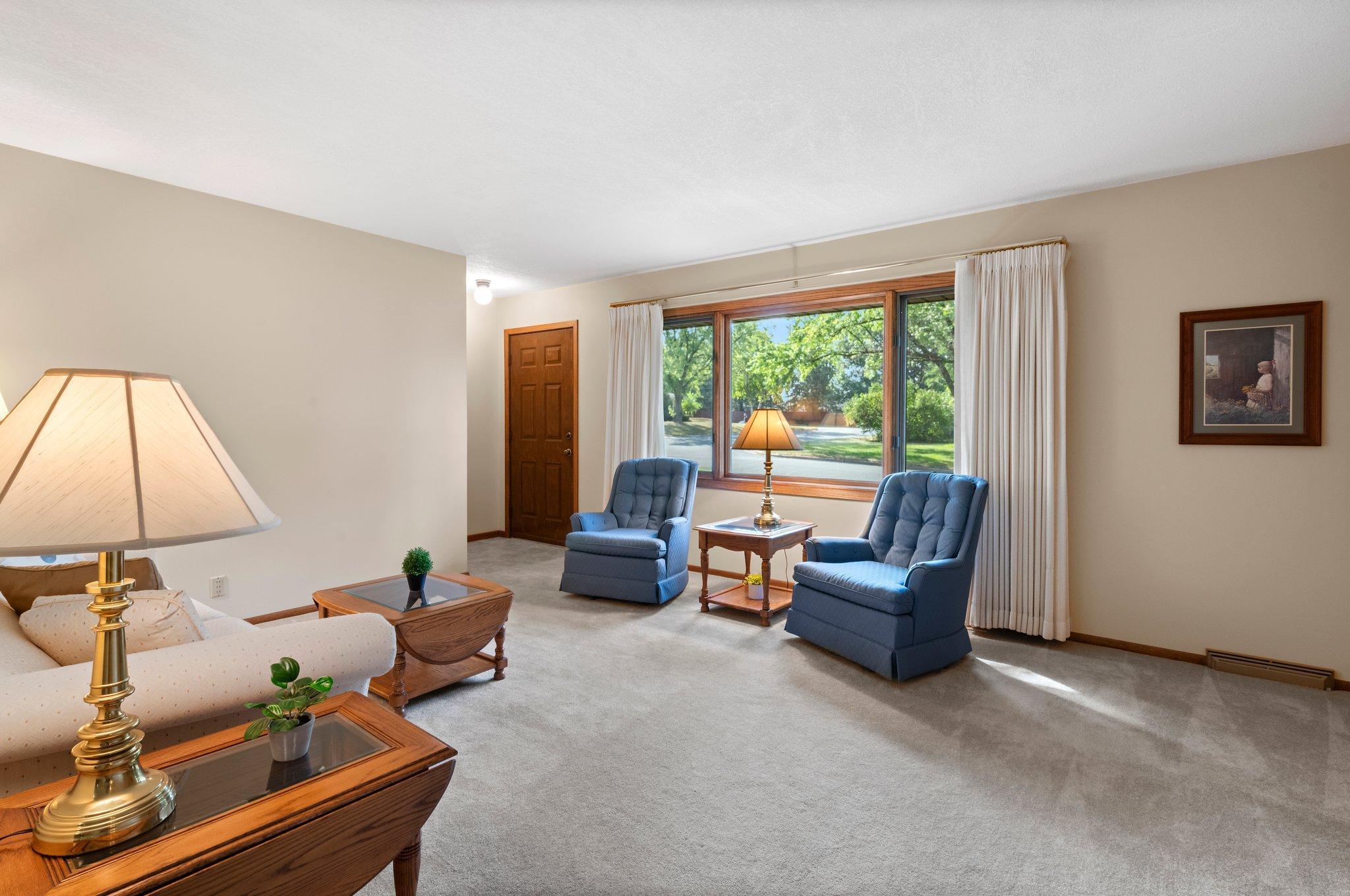 2000 W 83rd Street
