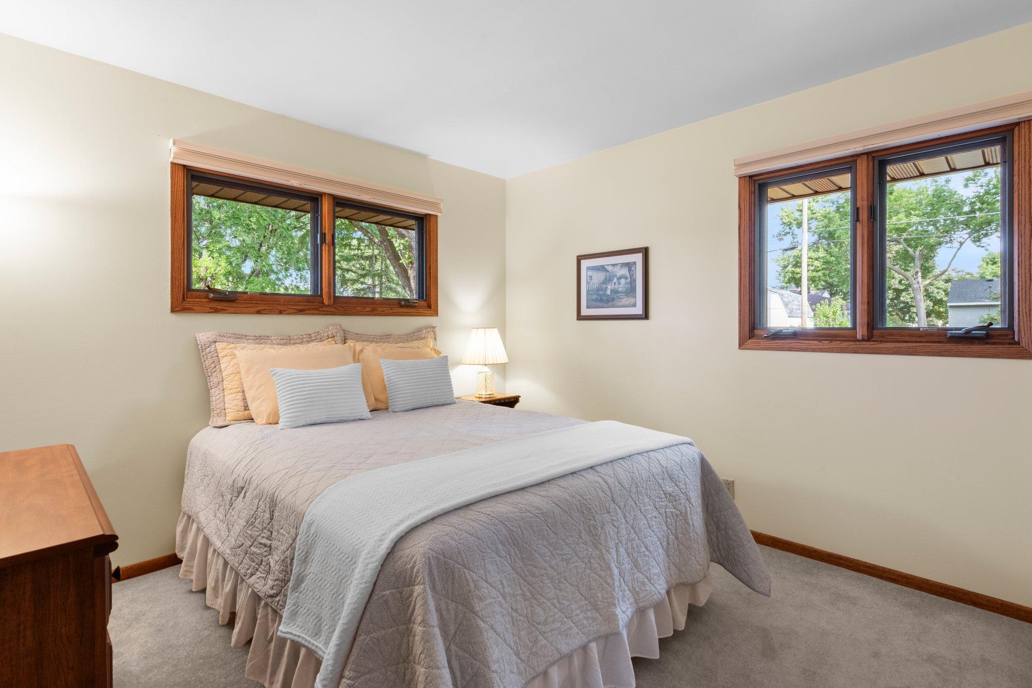 2000 W 83rd Street