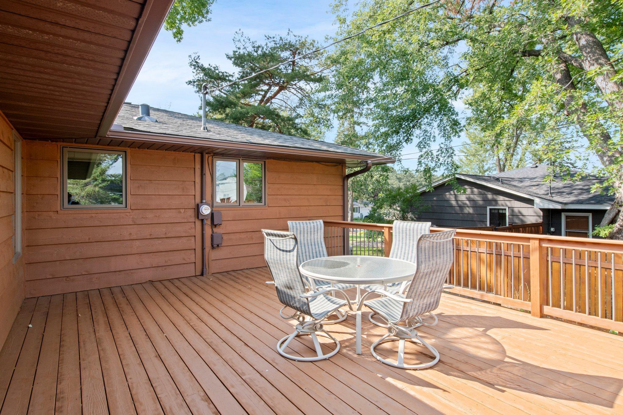 2000 W 83rd Street