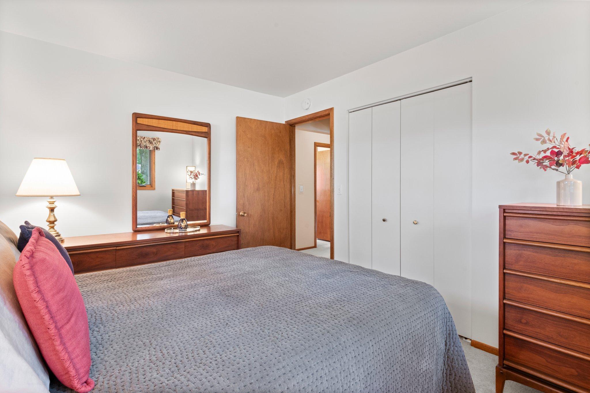 2000 W 83rd Street