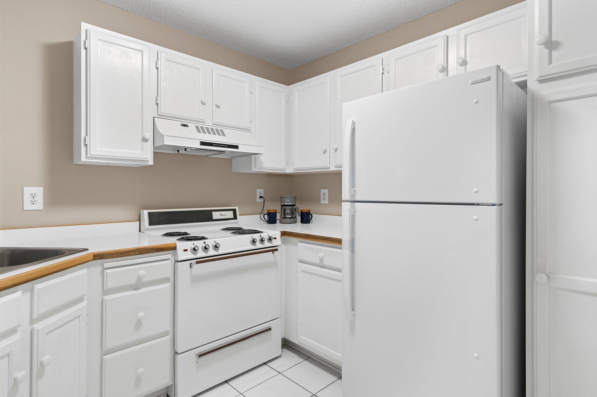 3566 Blue Jay Way Unit: 105