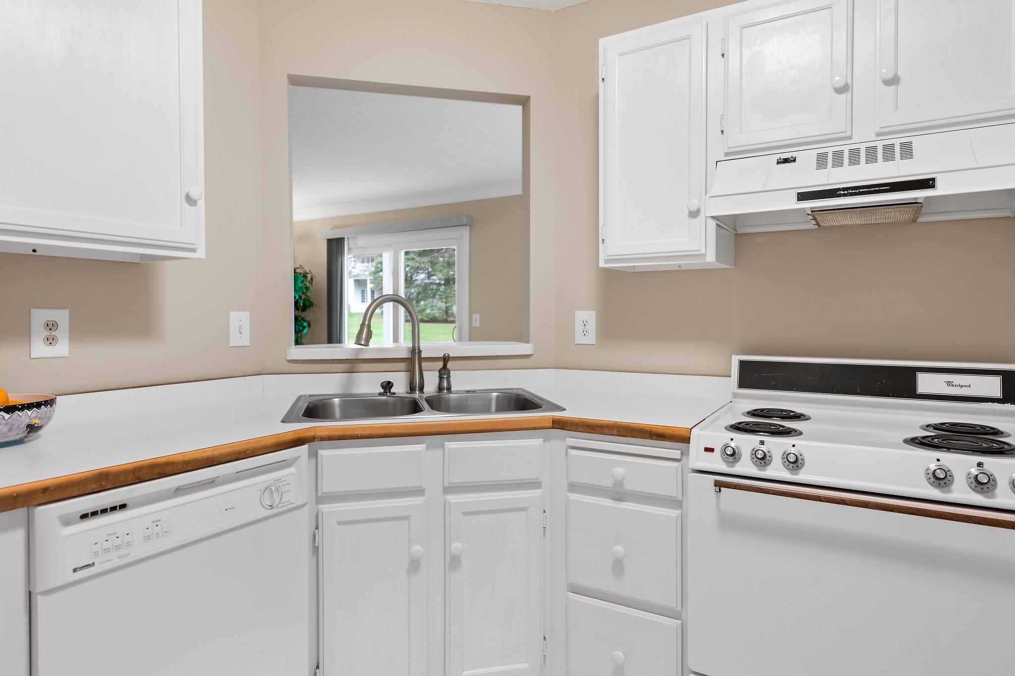 3566 Blue Jay Way Unit: 105