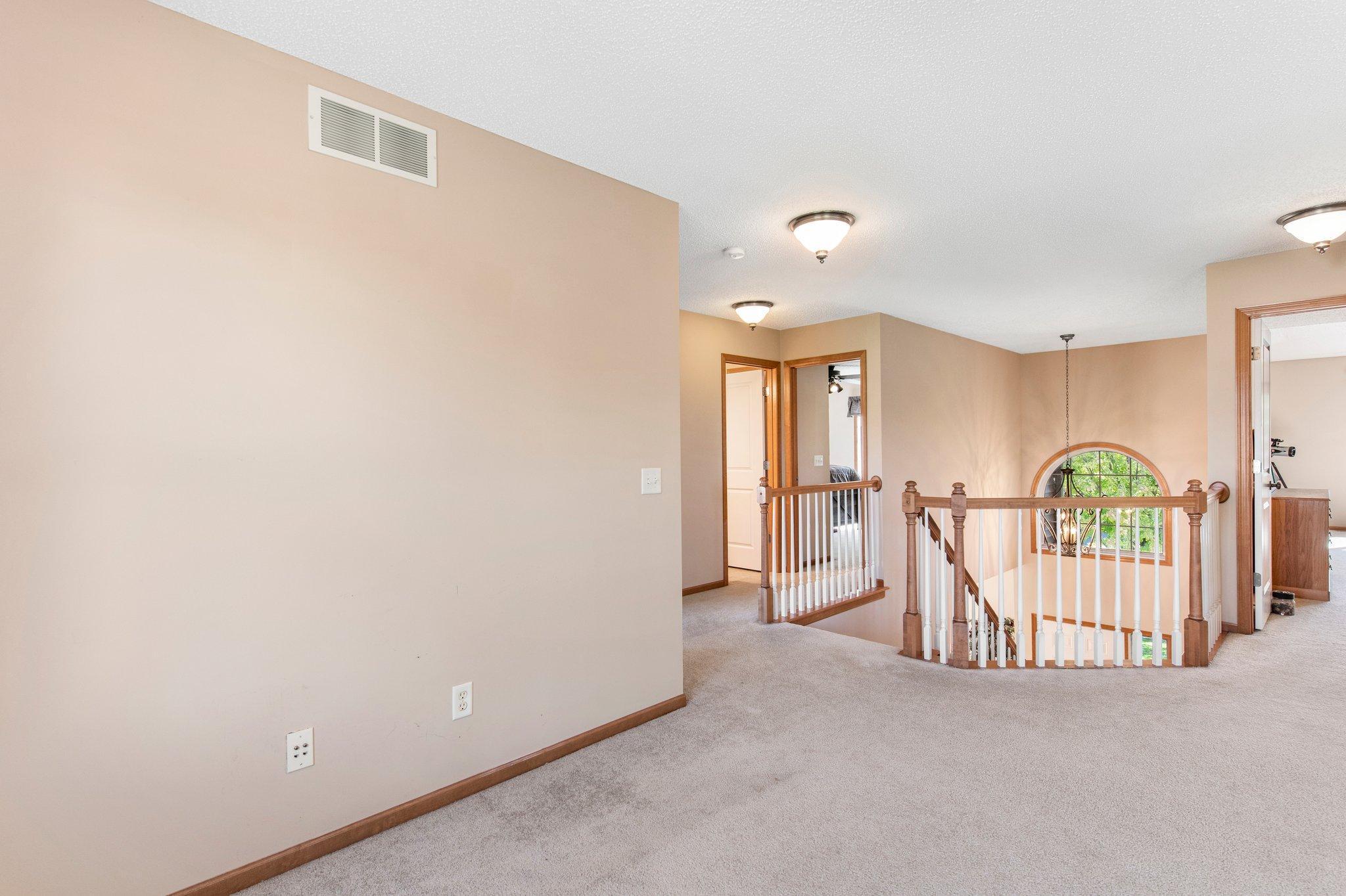 26912 Meadow Ridge Drive
