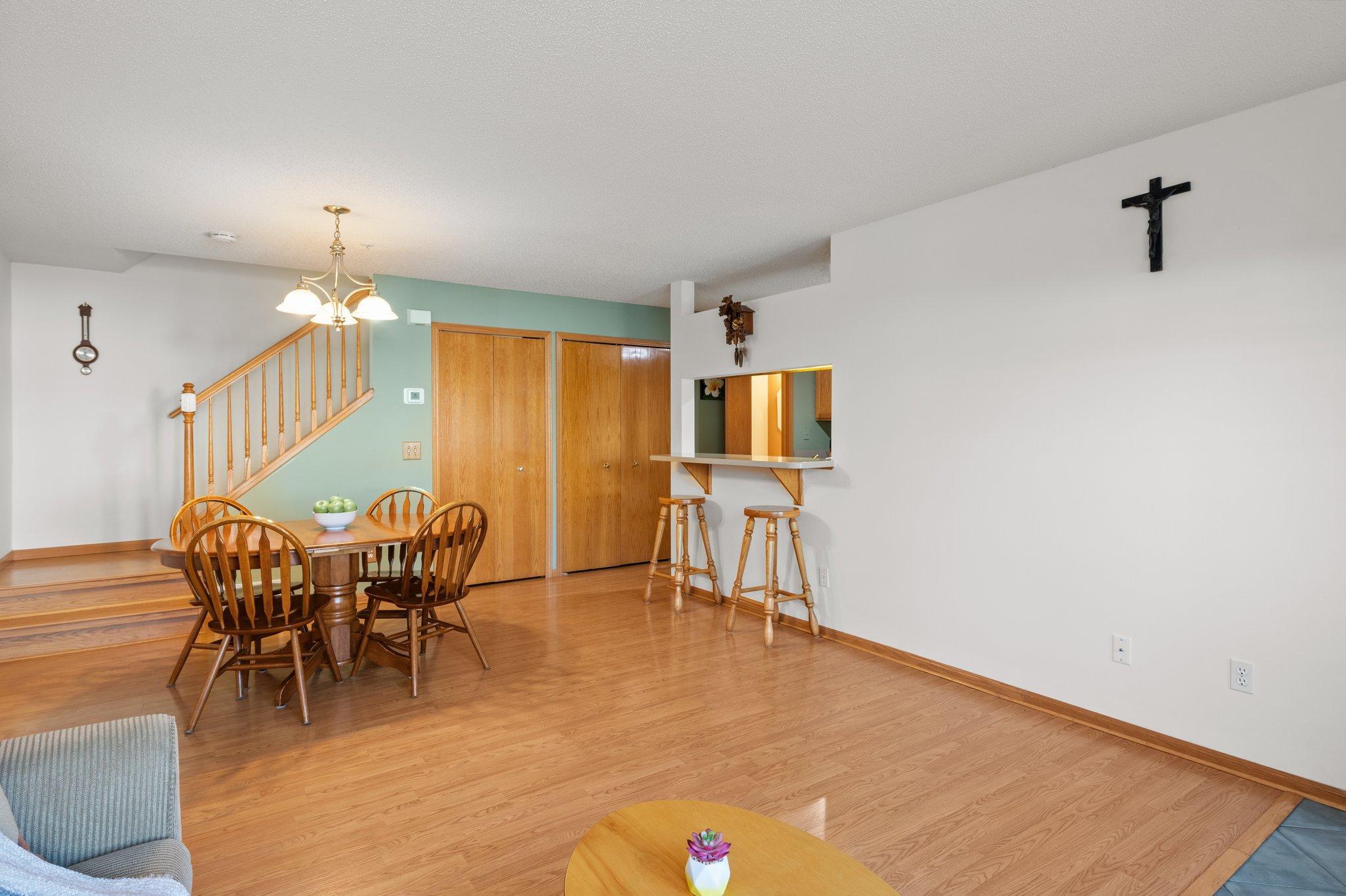 10940 Lexington Drive