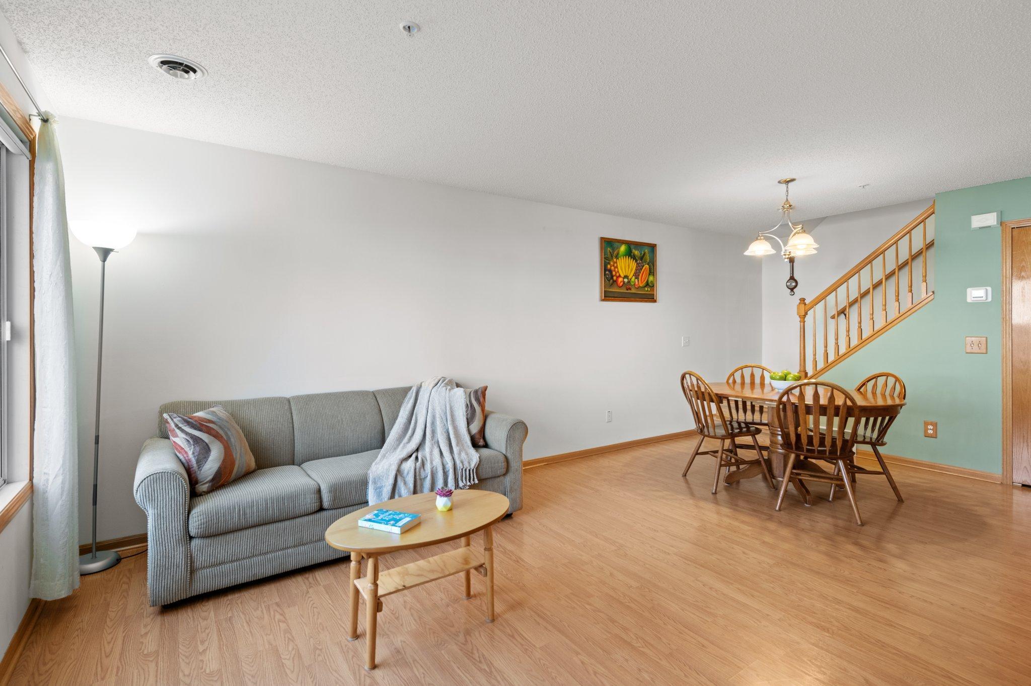 10940 Lexington Drive