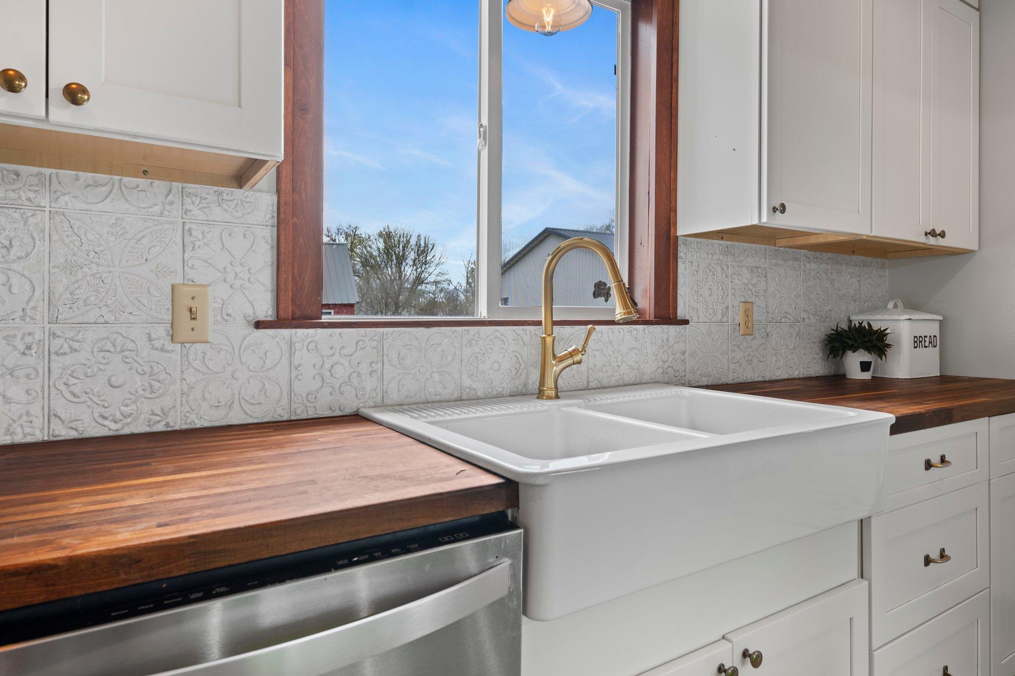 15100 W 250th Street