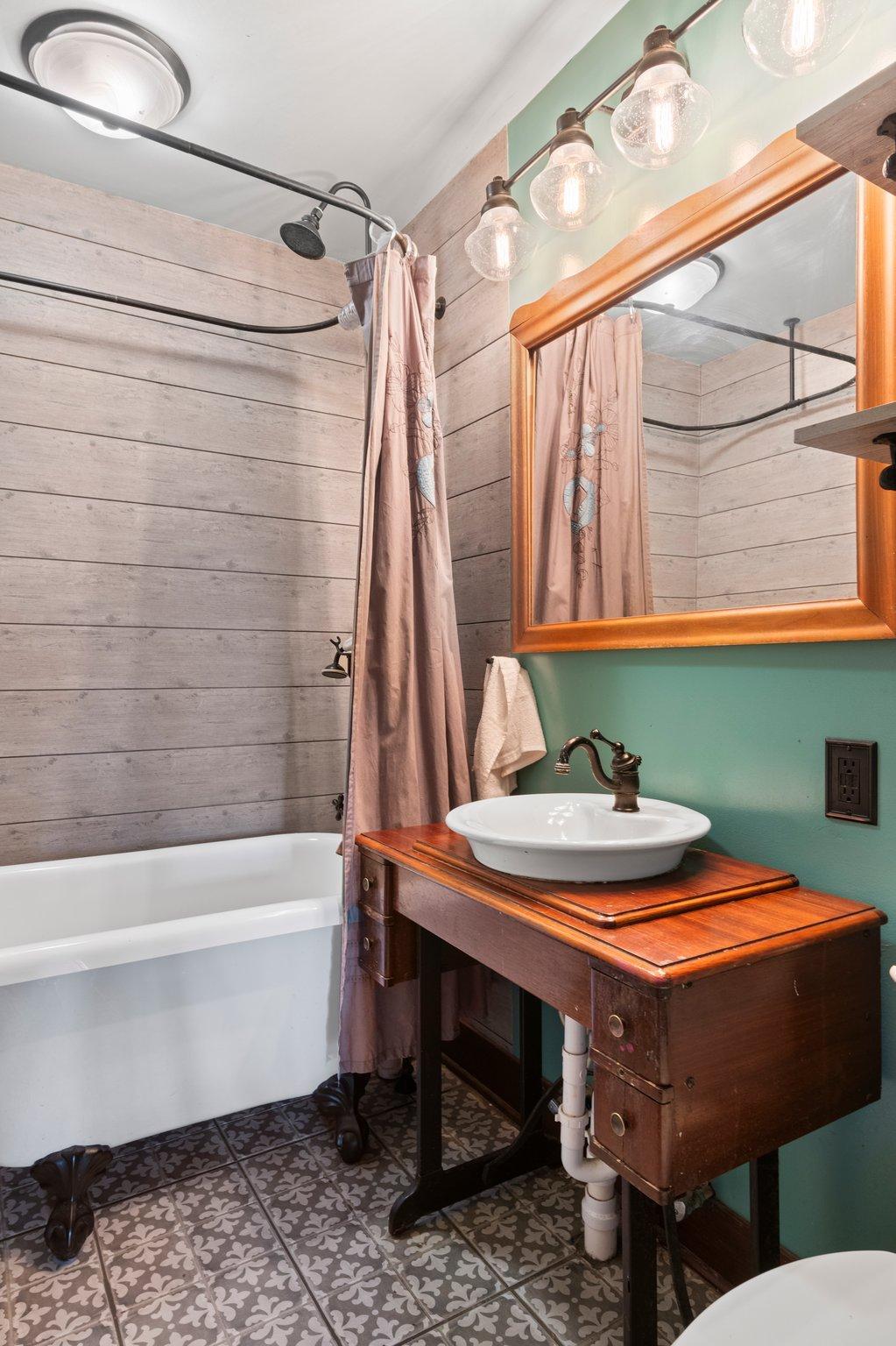 15100 W 250th Street