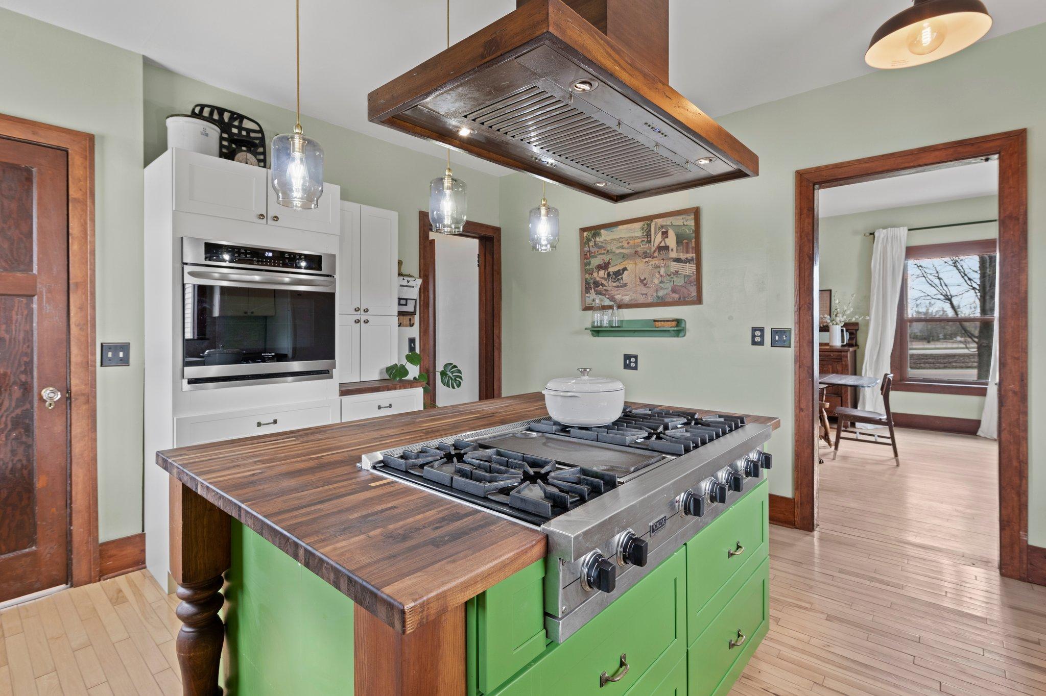 15100 W 250th Street