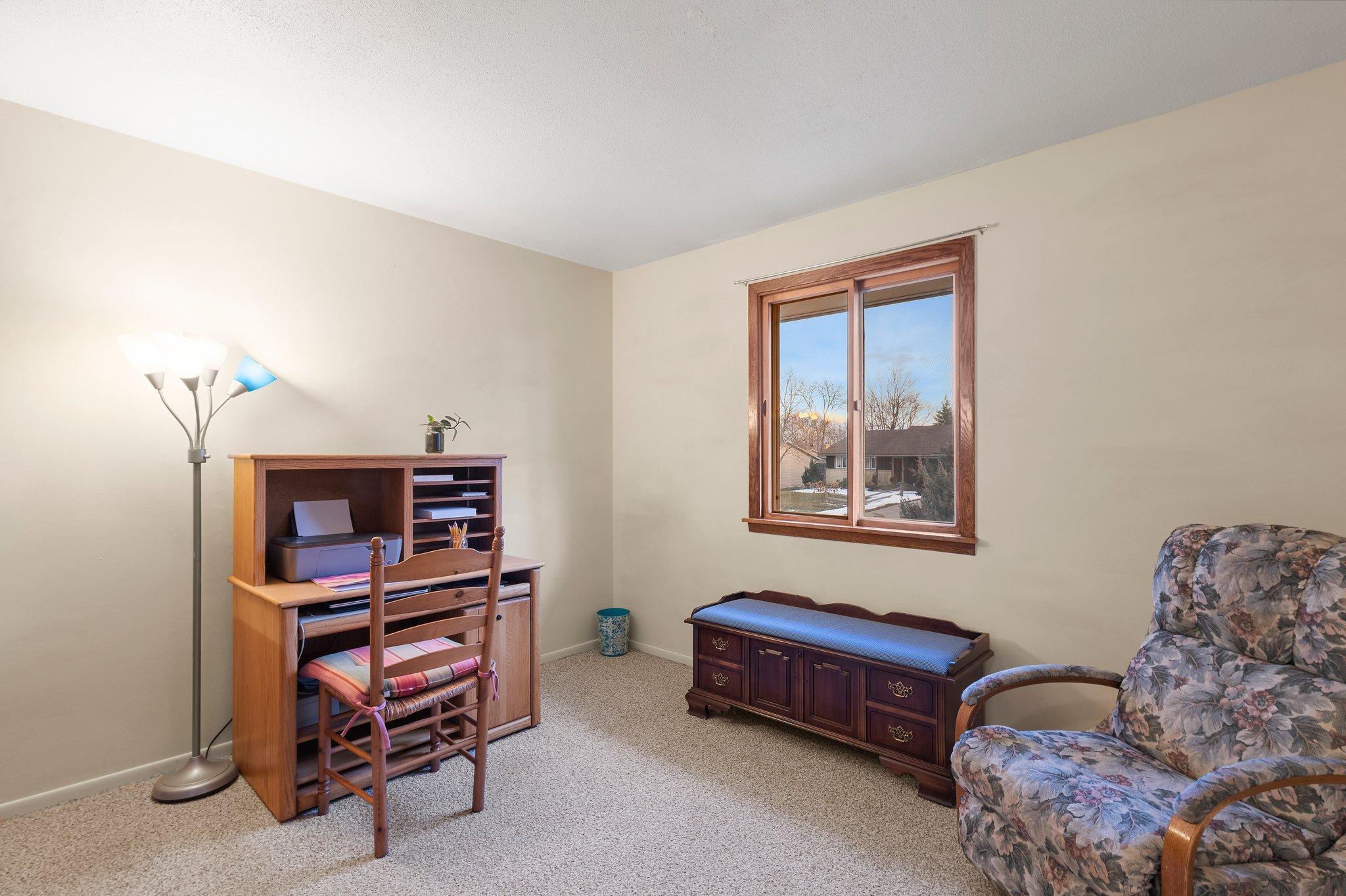 1075 Lowell Drive