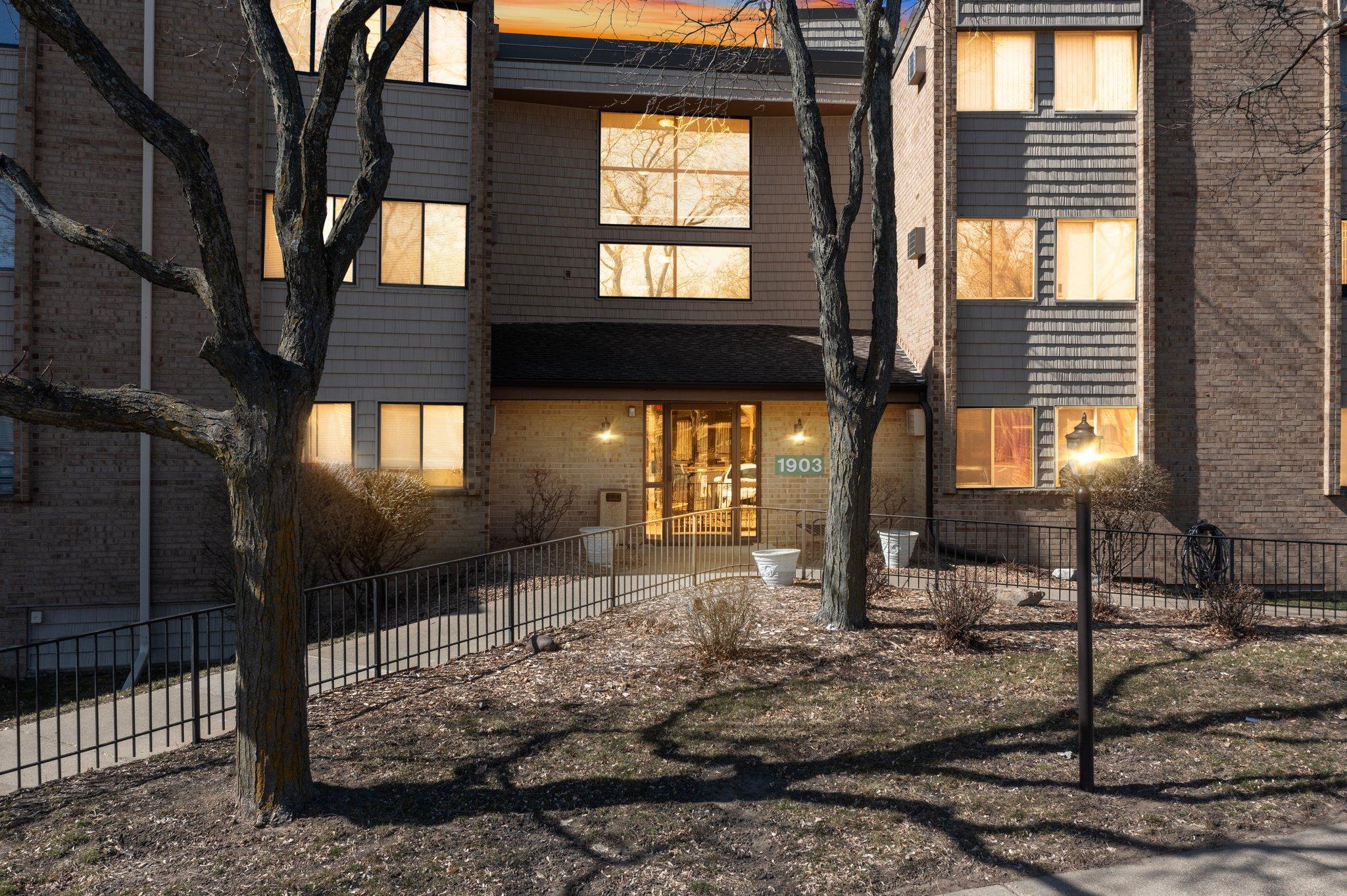1903 Silver Bell Road Unit: 119