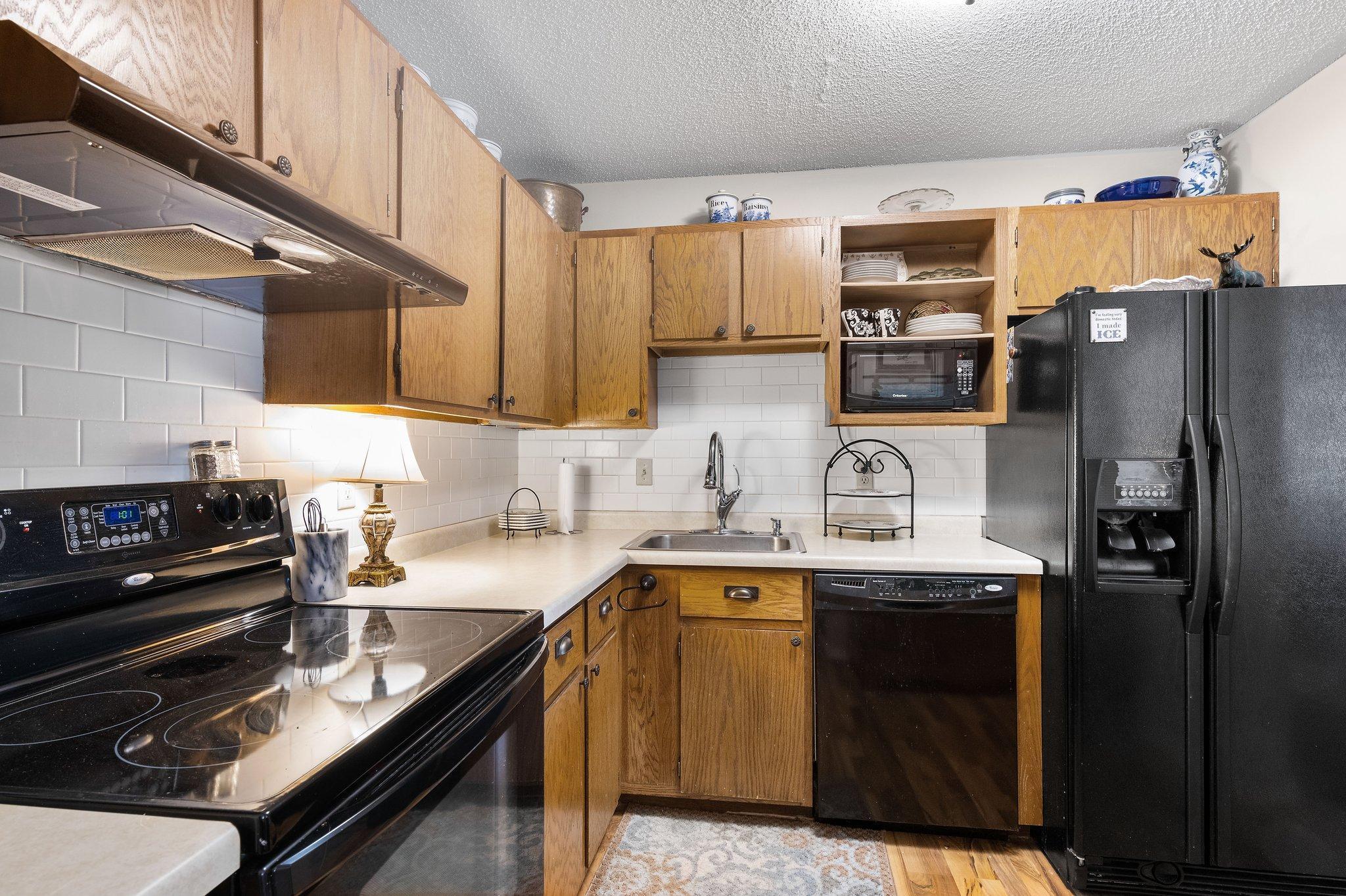 1903 Silver Bell Road Unit: 119