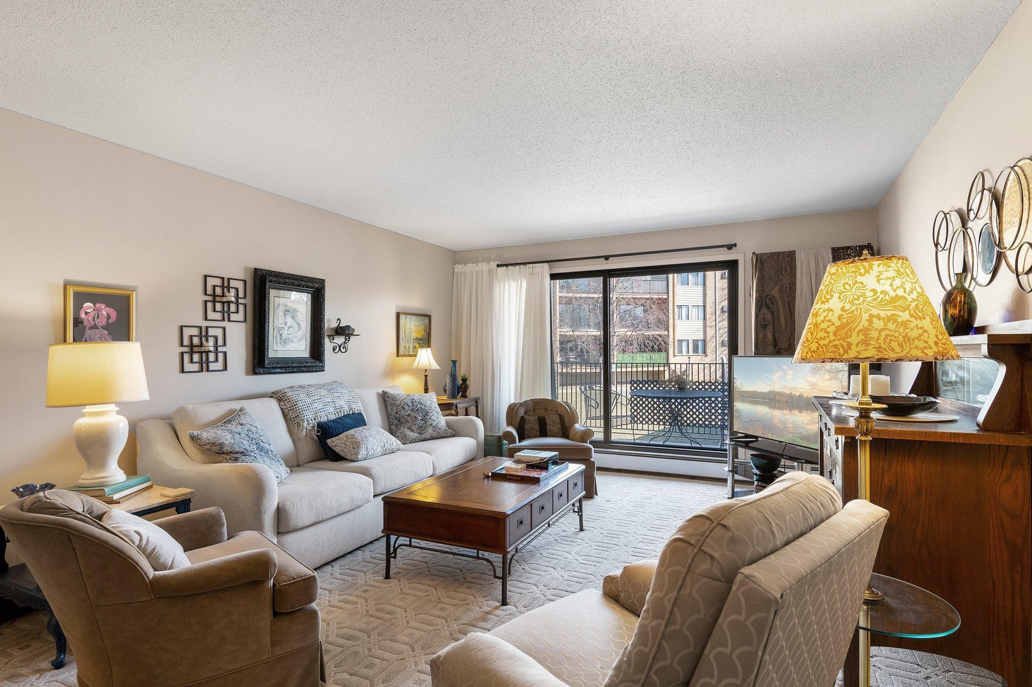 1903 Silver Bell Road Unit: 119