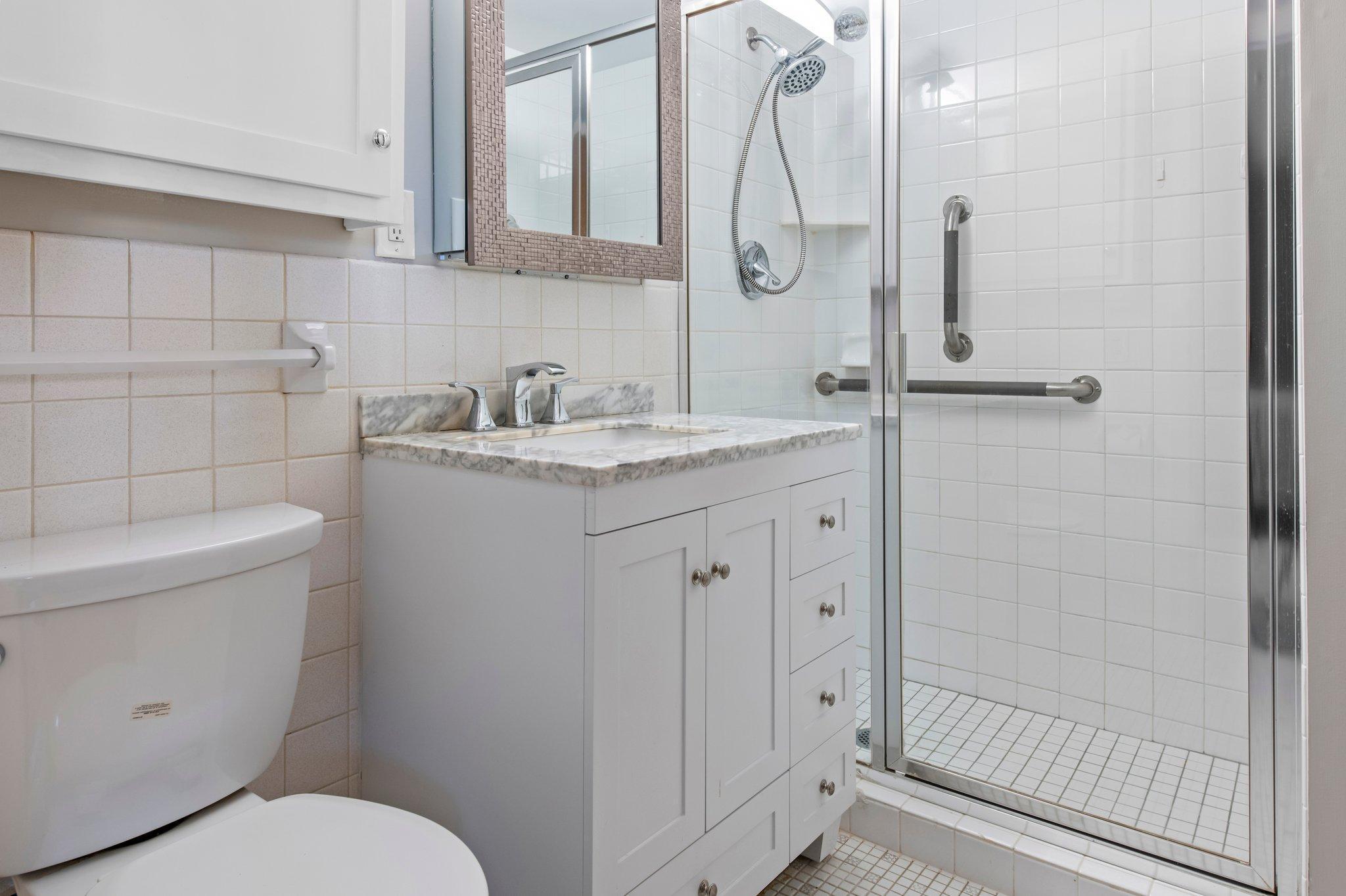 6450 York Avenue S Unit: 318