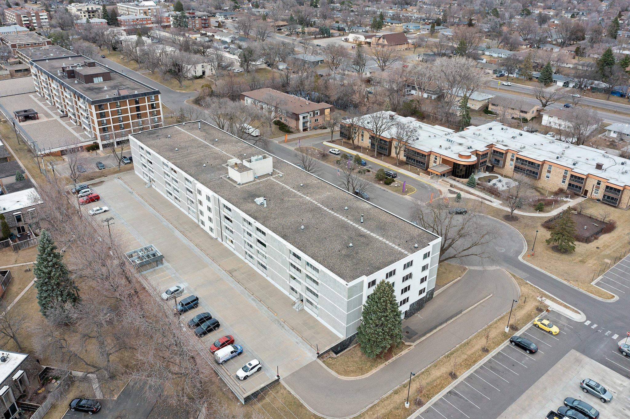 6450 York Avenue S Unit: 318