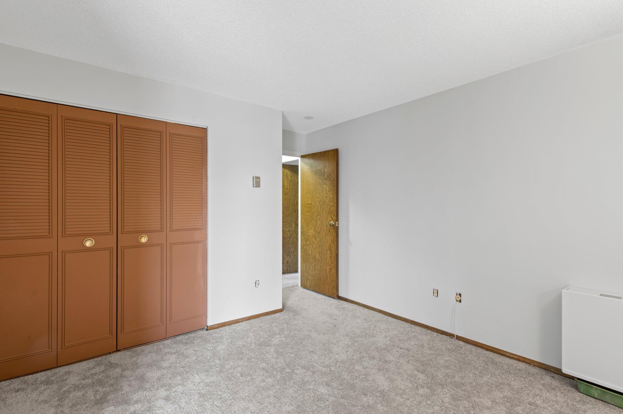 6450 York Avenue S Unit: 318