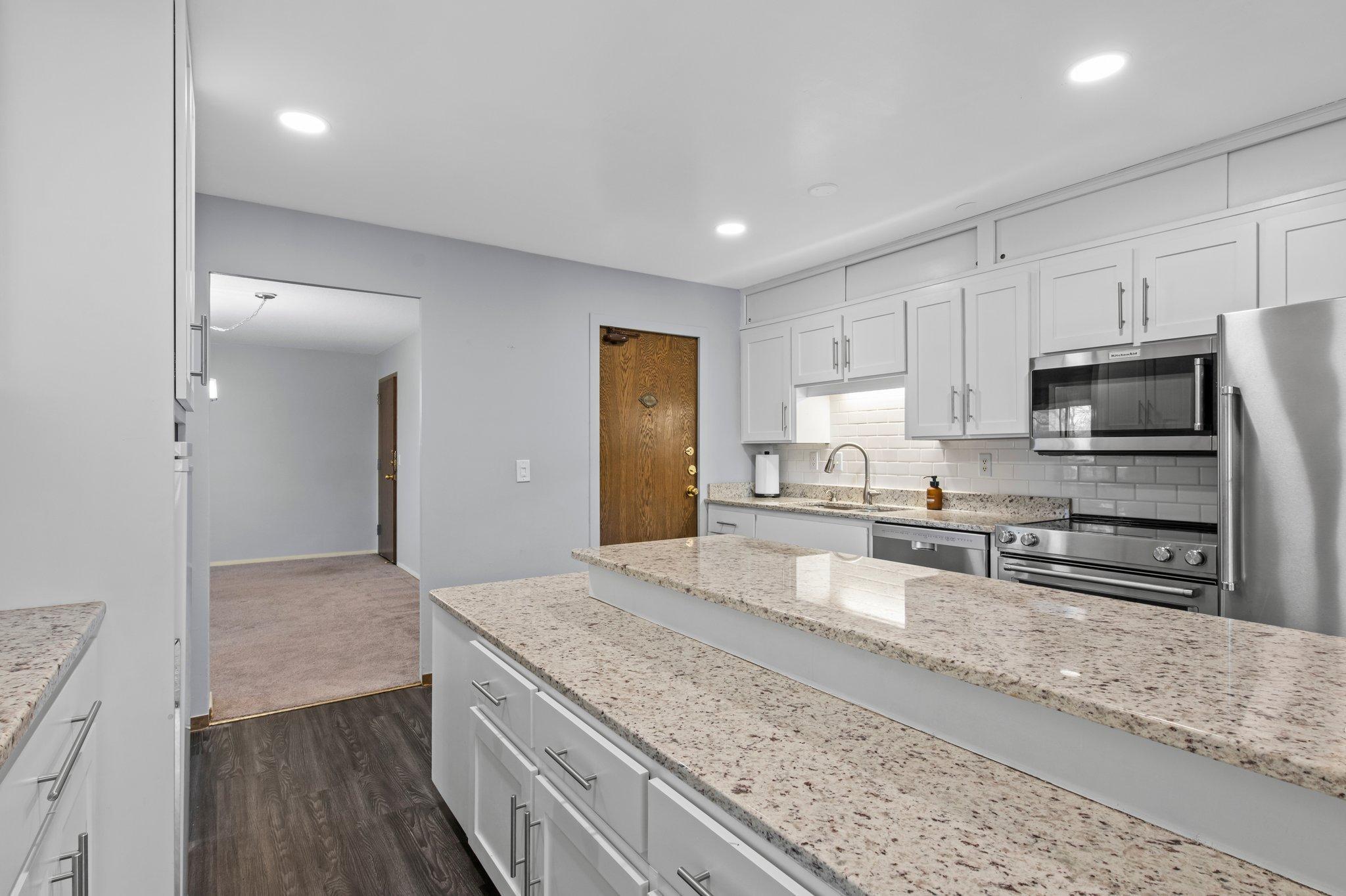 6450 York Avenue S Unit: 318