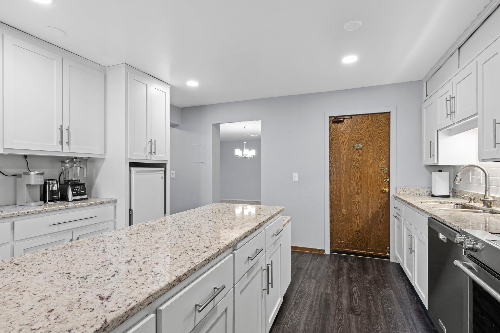 6450 York Avenue S Unit: 318