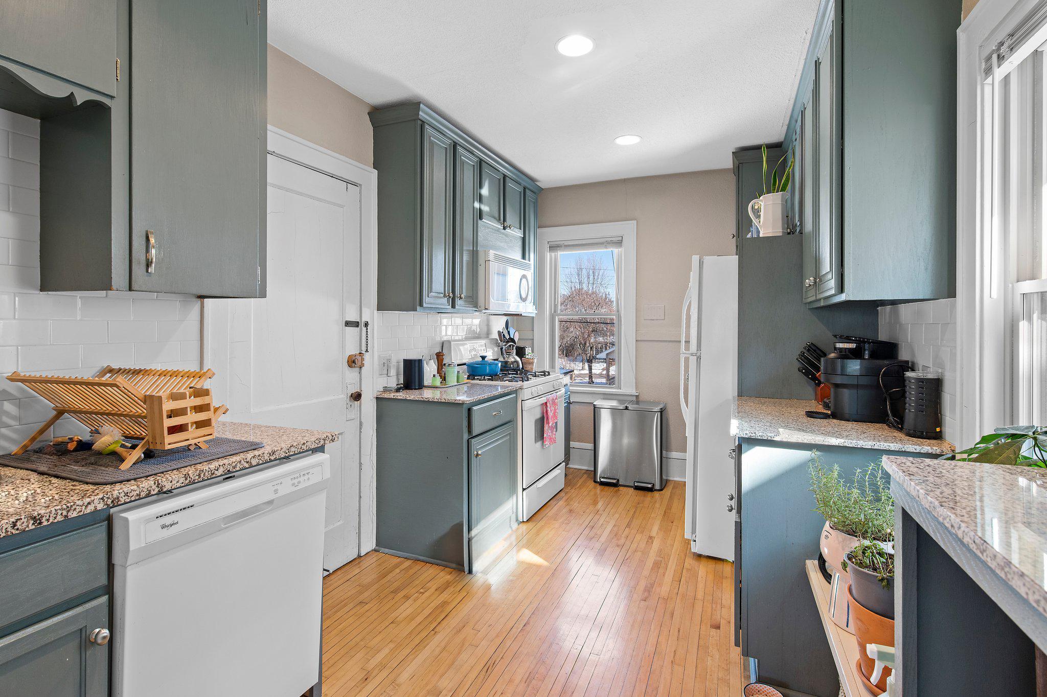 797 Selby Avenue
