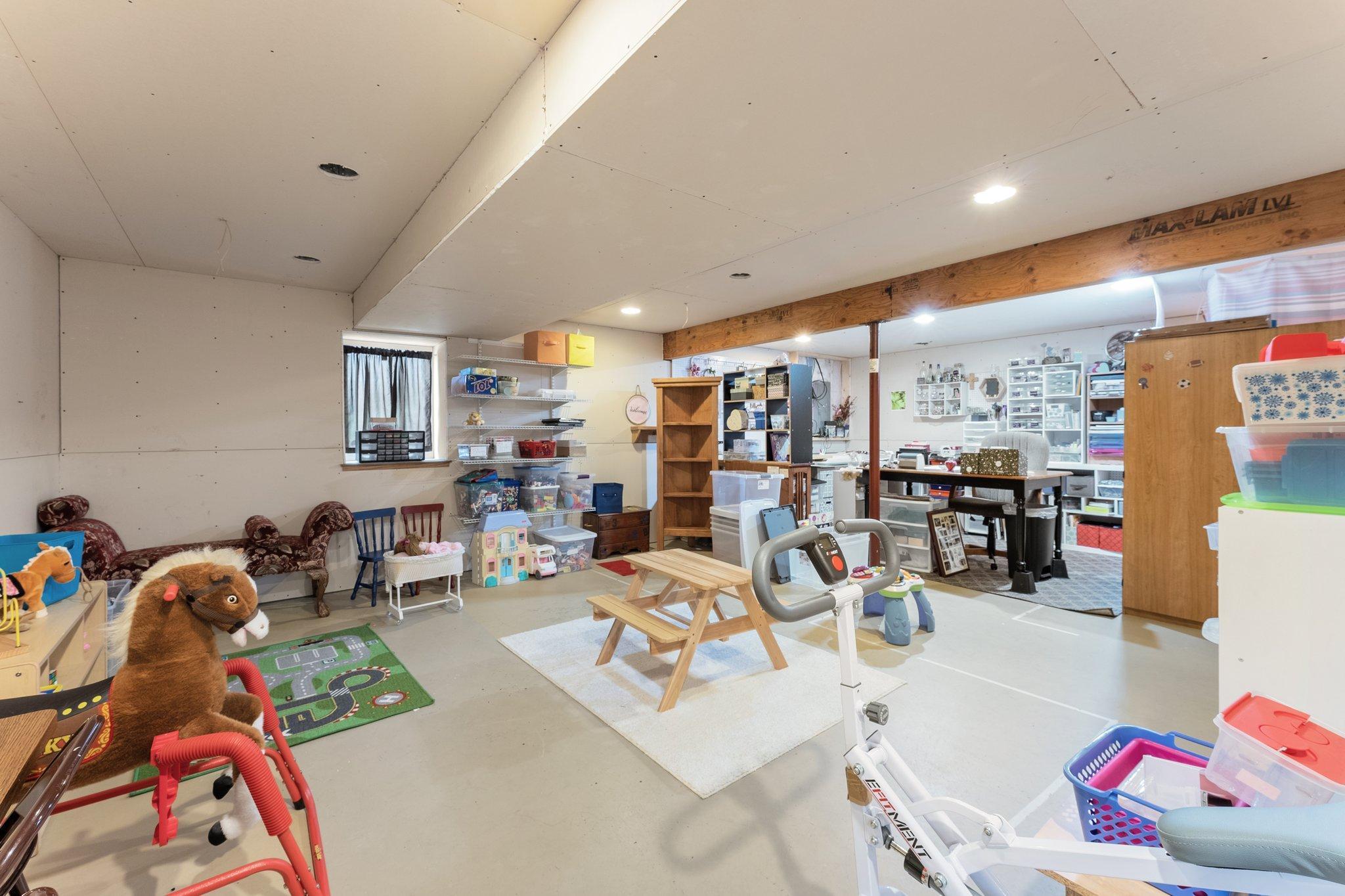 12370 Rolling Ridge Road