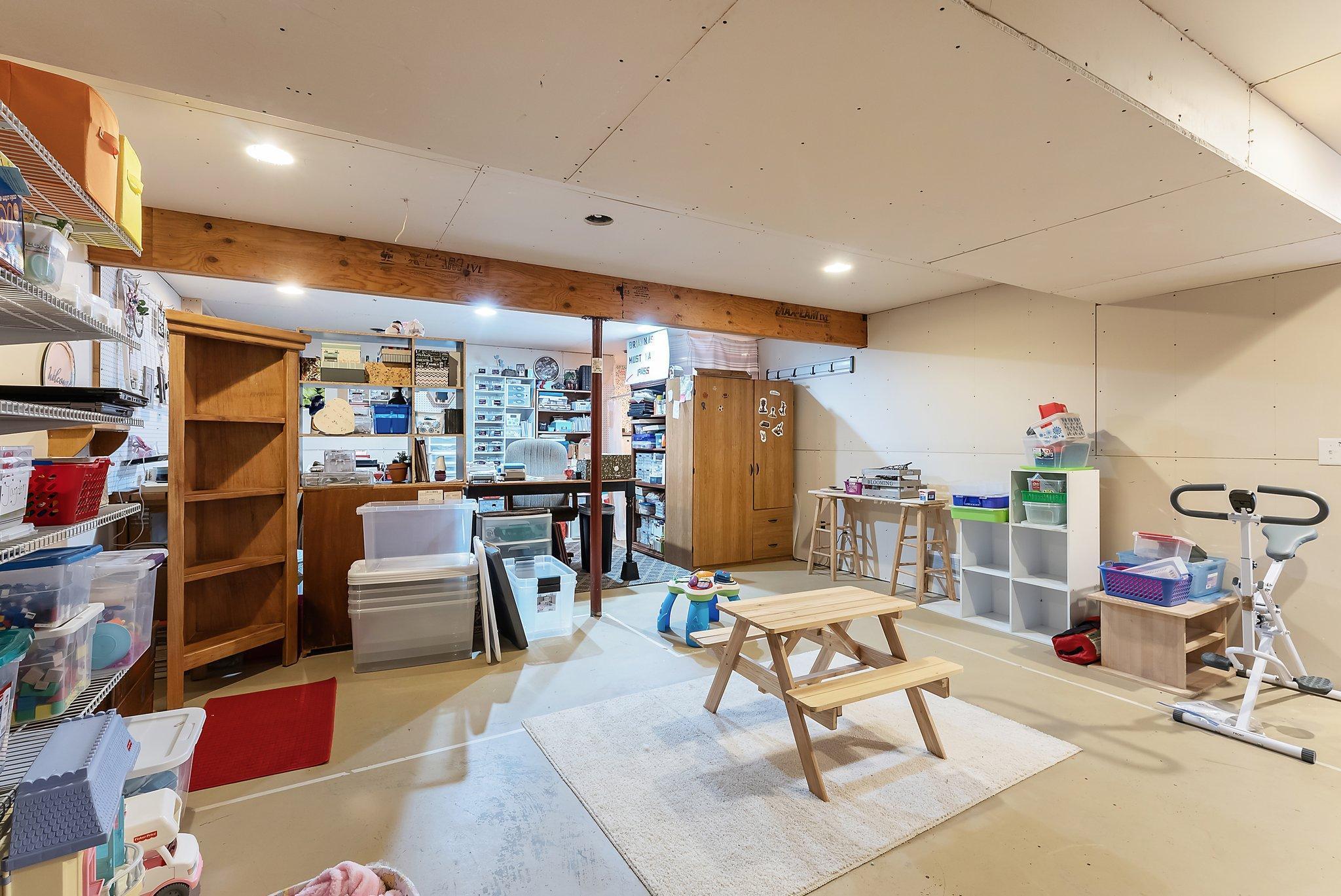 12370 Rolling Ridge Road