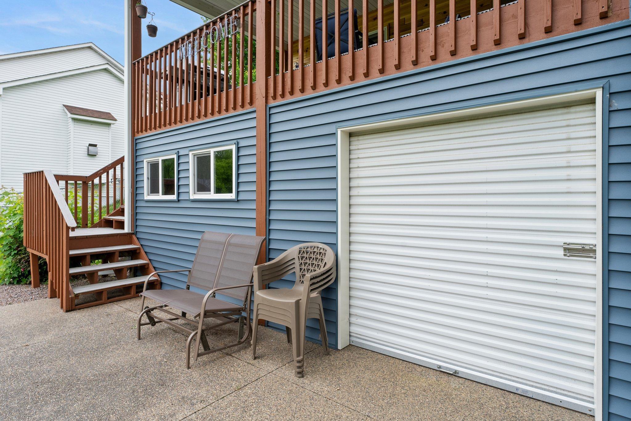 12370 Rolling Ridge Road