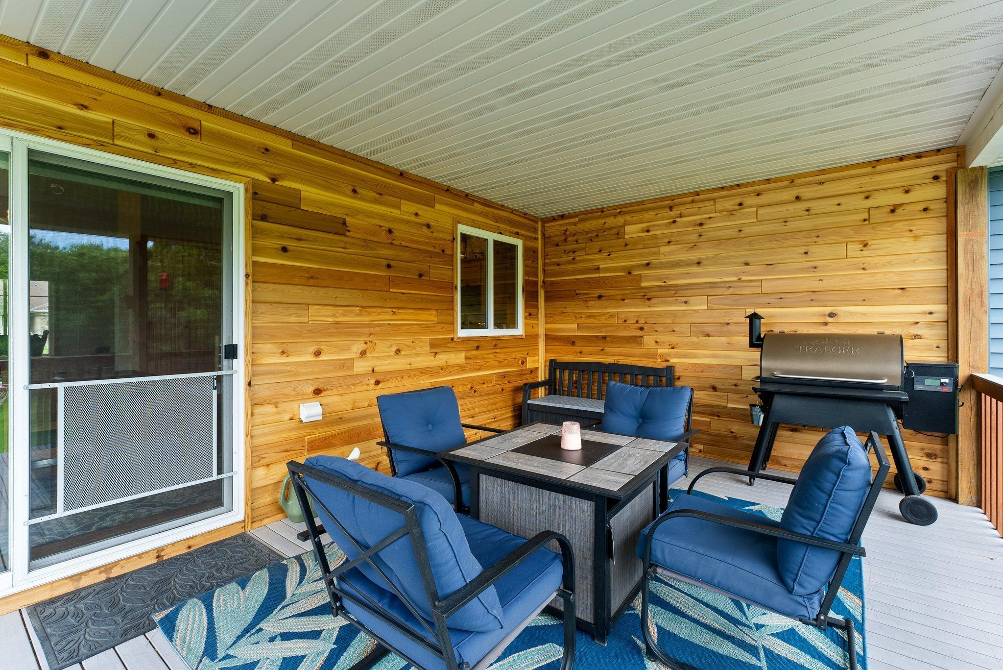 12370 Rolling Ridge Road