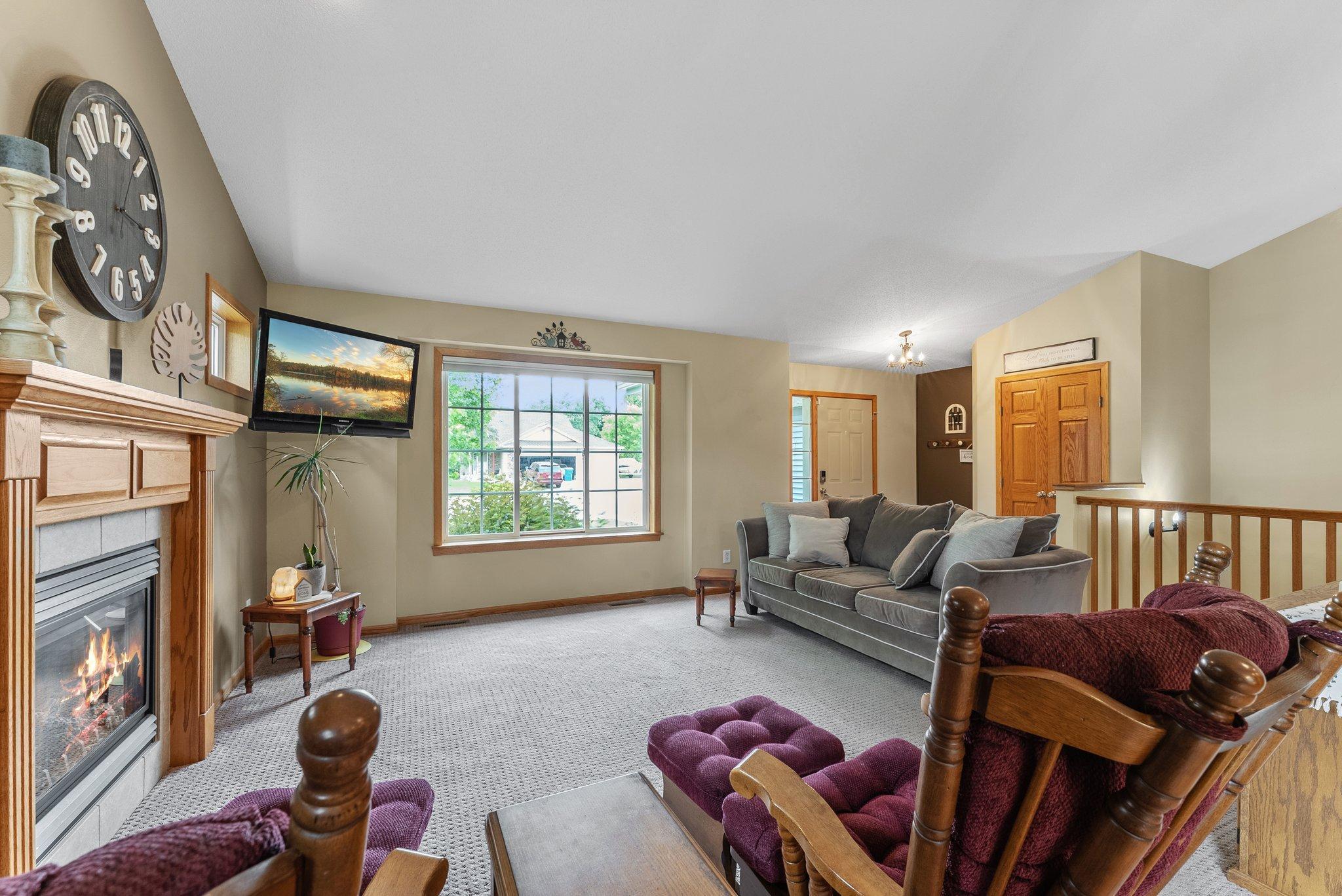 12370 Rolling Ridge Road