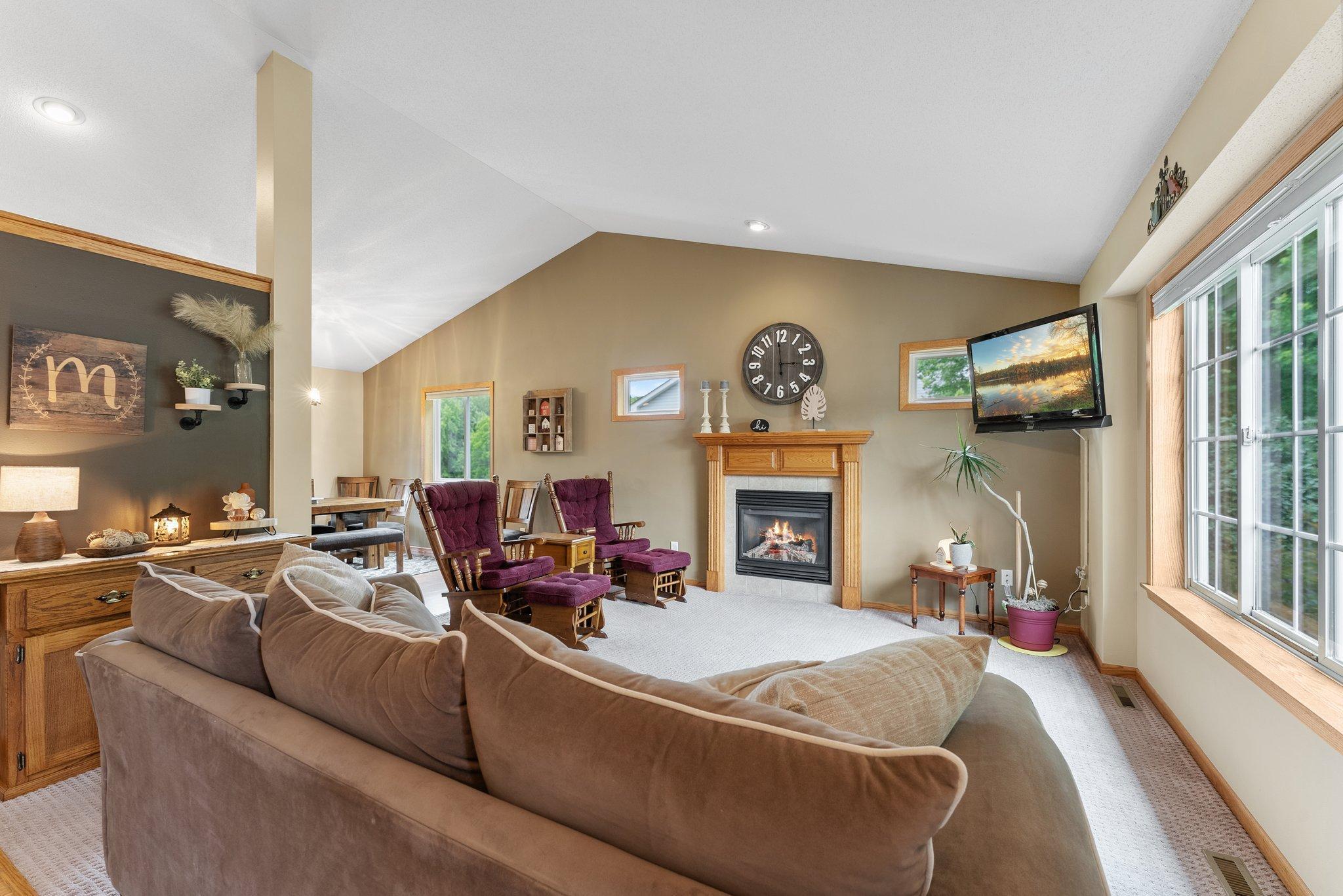 12370 Rolling Ridge Road