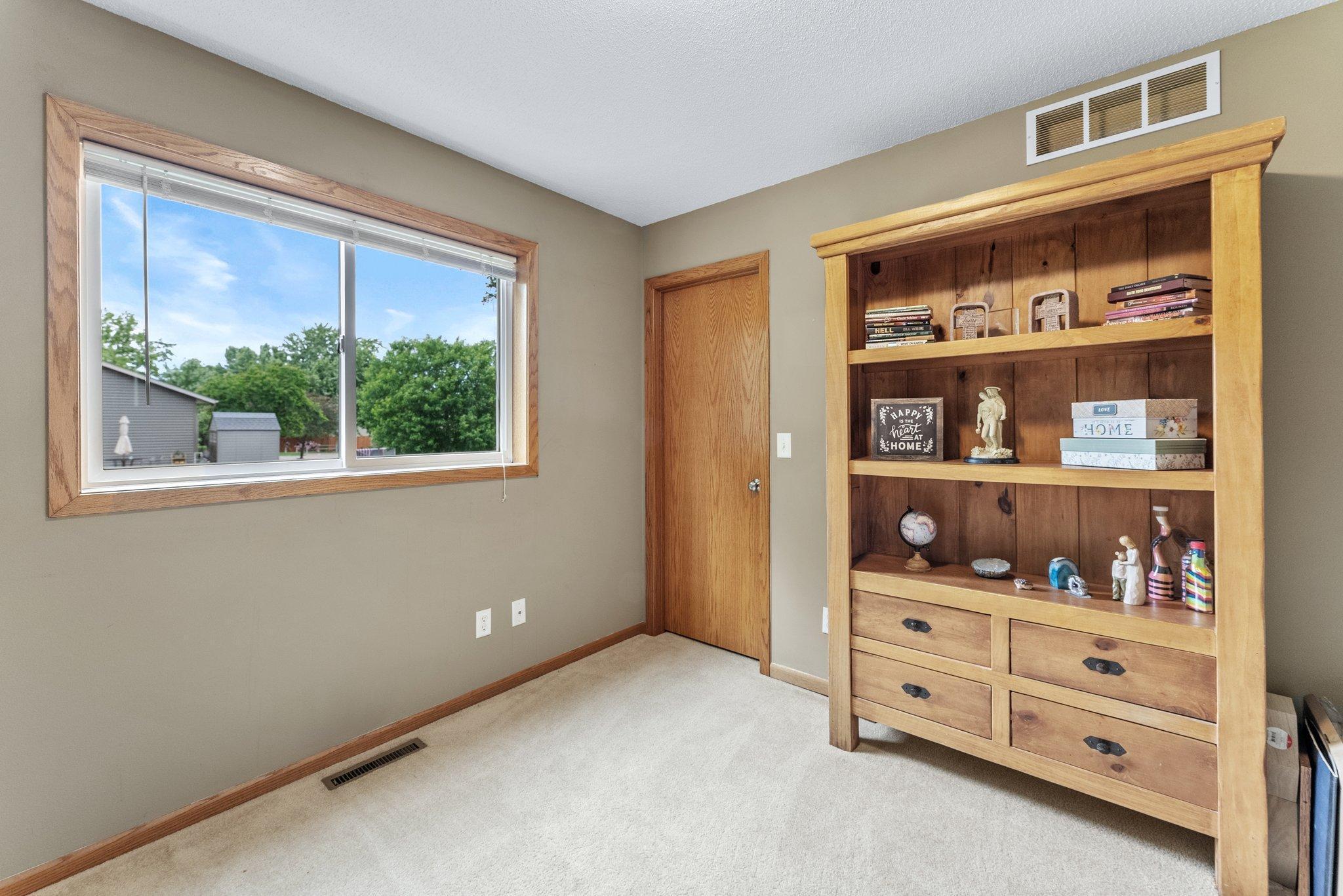 12370 Rolling Ridge Road