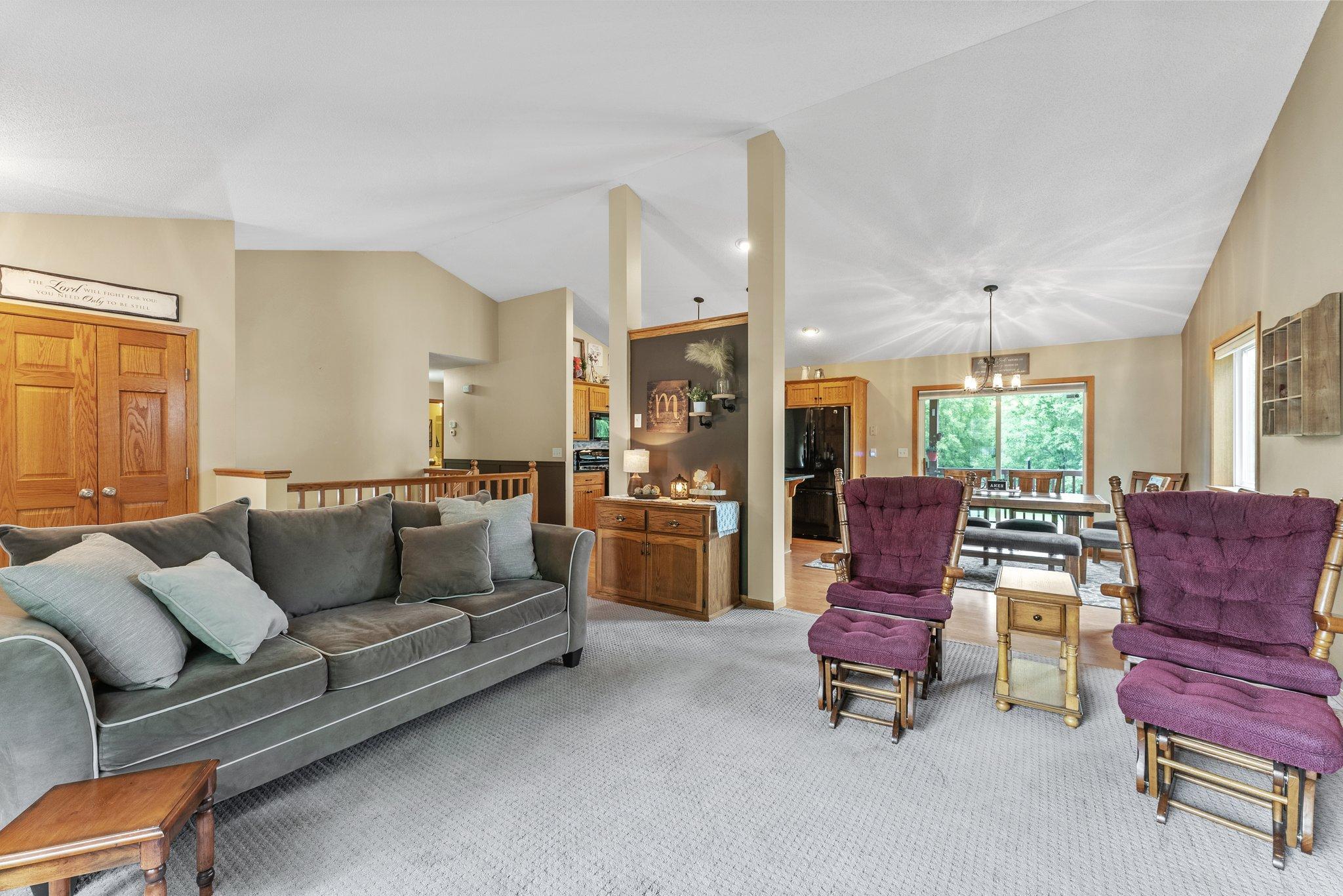 12370 Rolling Ridge Road
