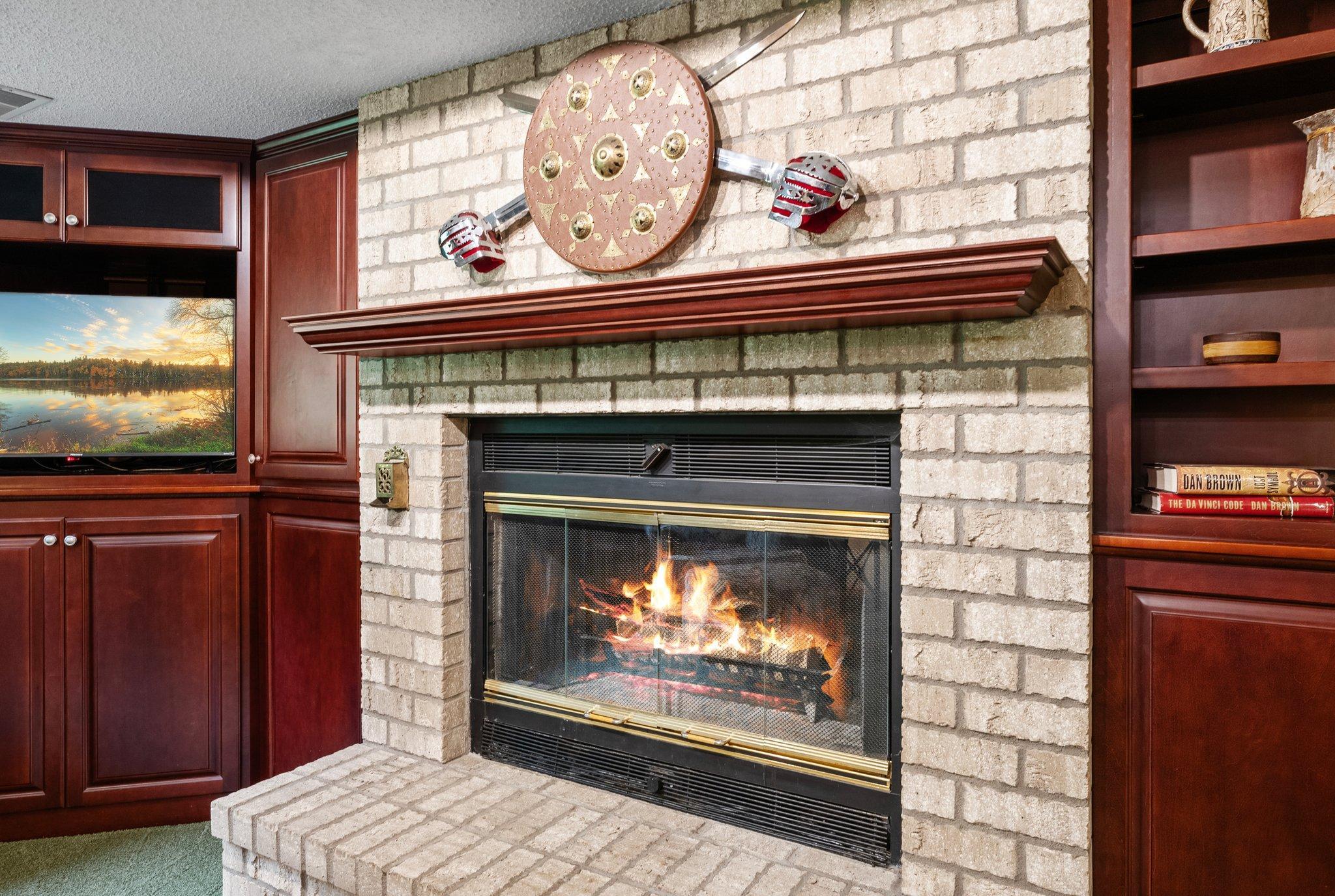 4977 Forest Glen Court