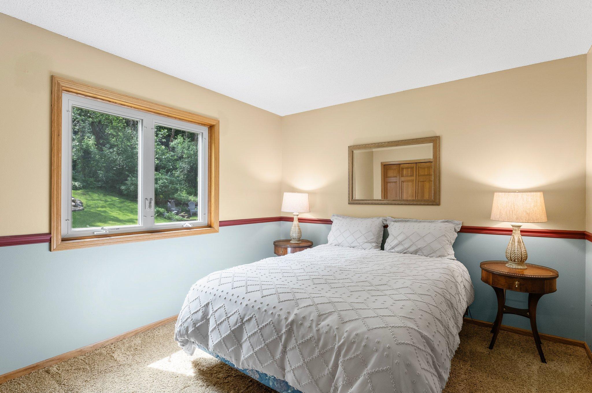 4977 Forest Glen Court