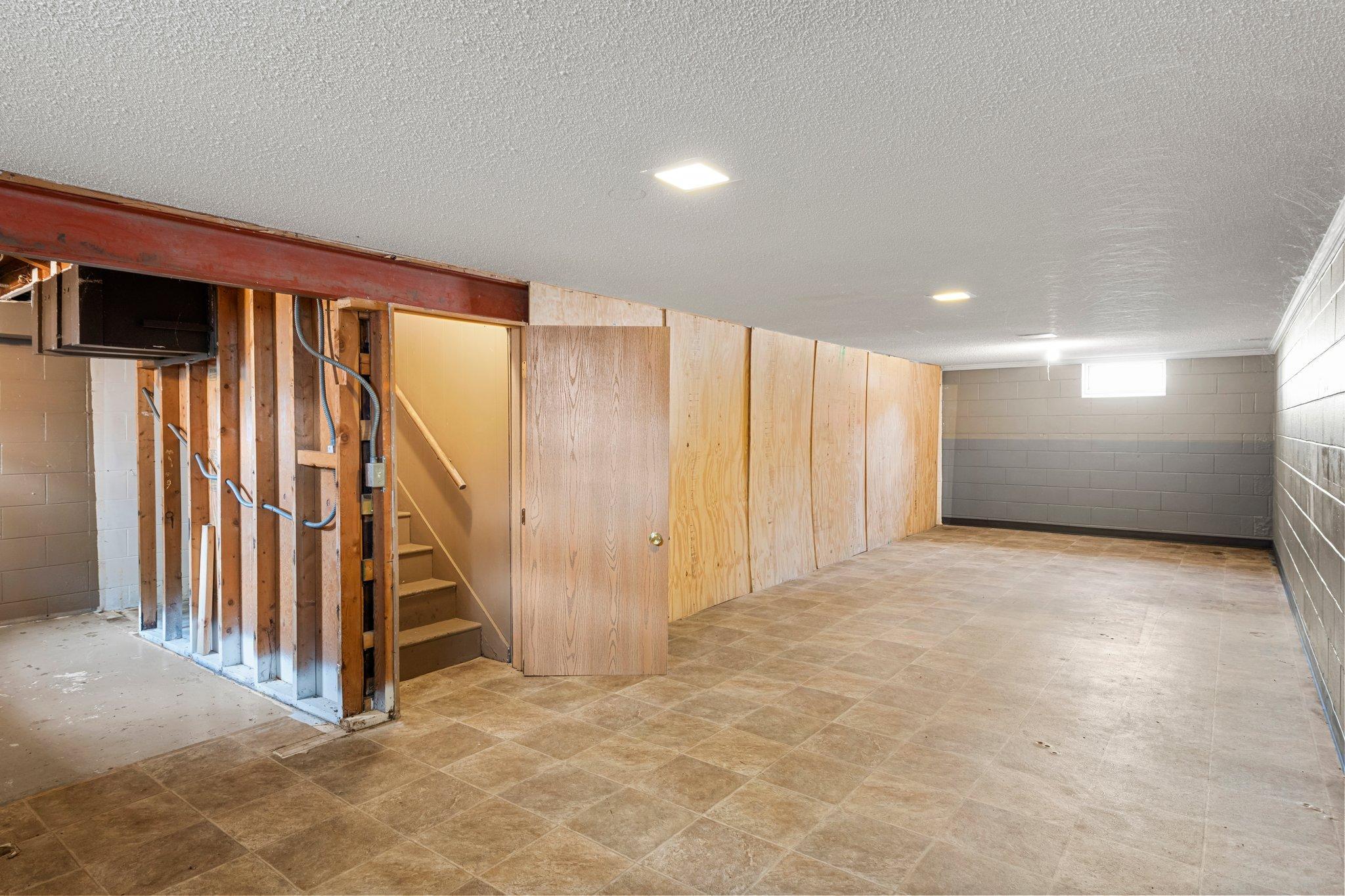 4261 Diamond Drive