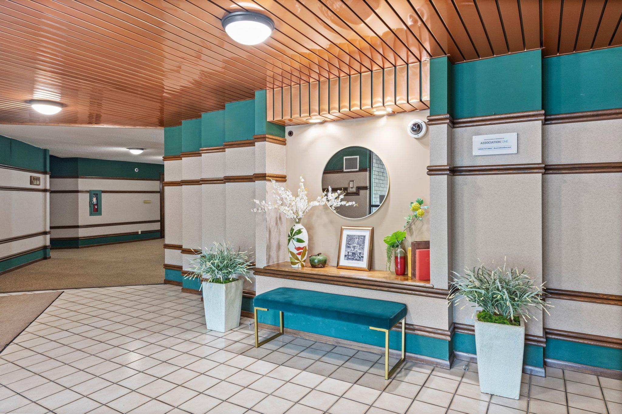 6710 Vernon Avenue S Unit: 219